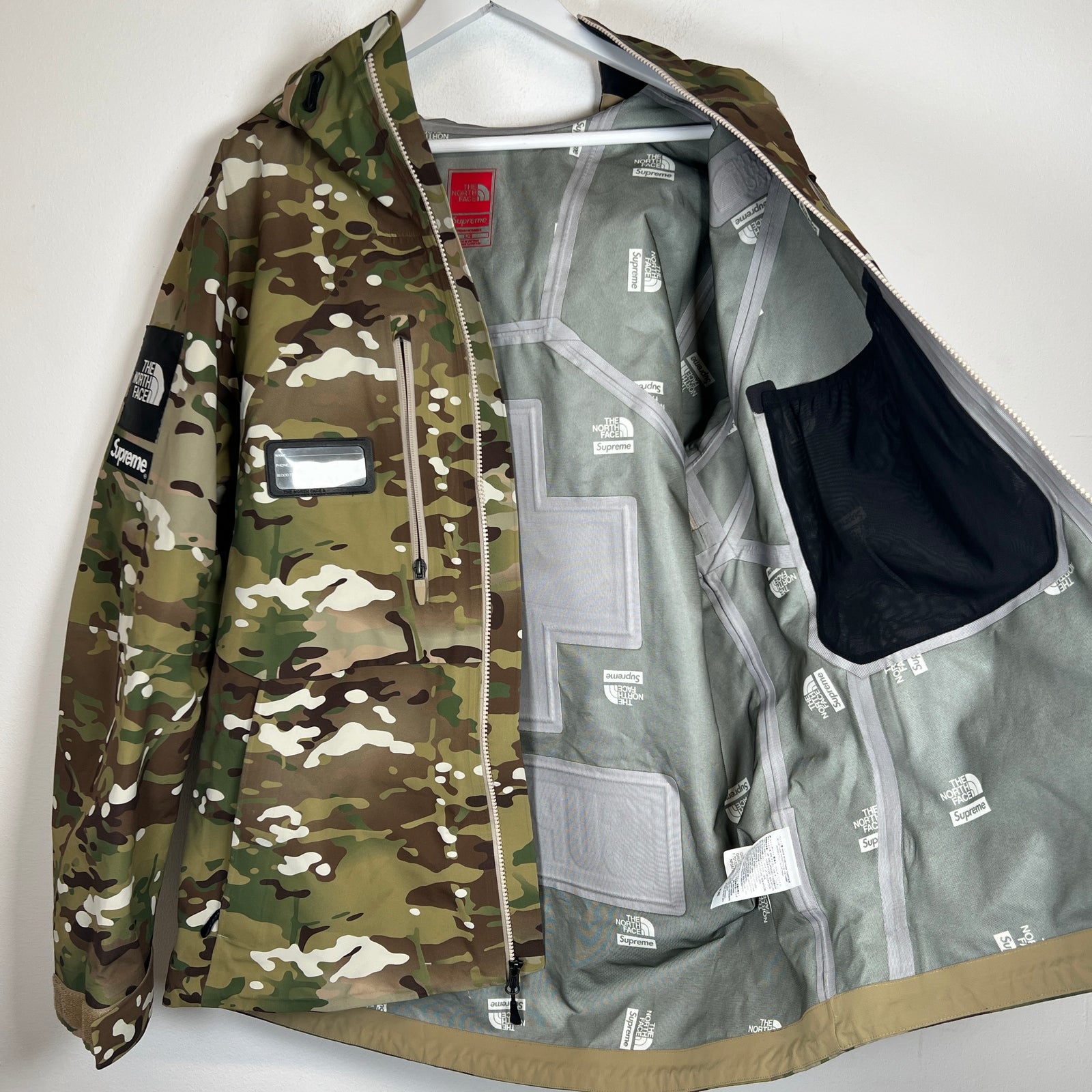 Supreme x TNF Camo Rescue Jacket Size L
