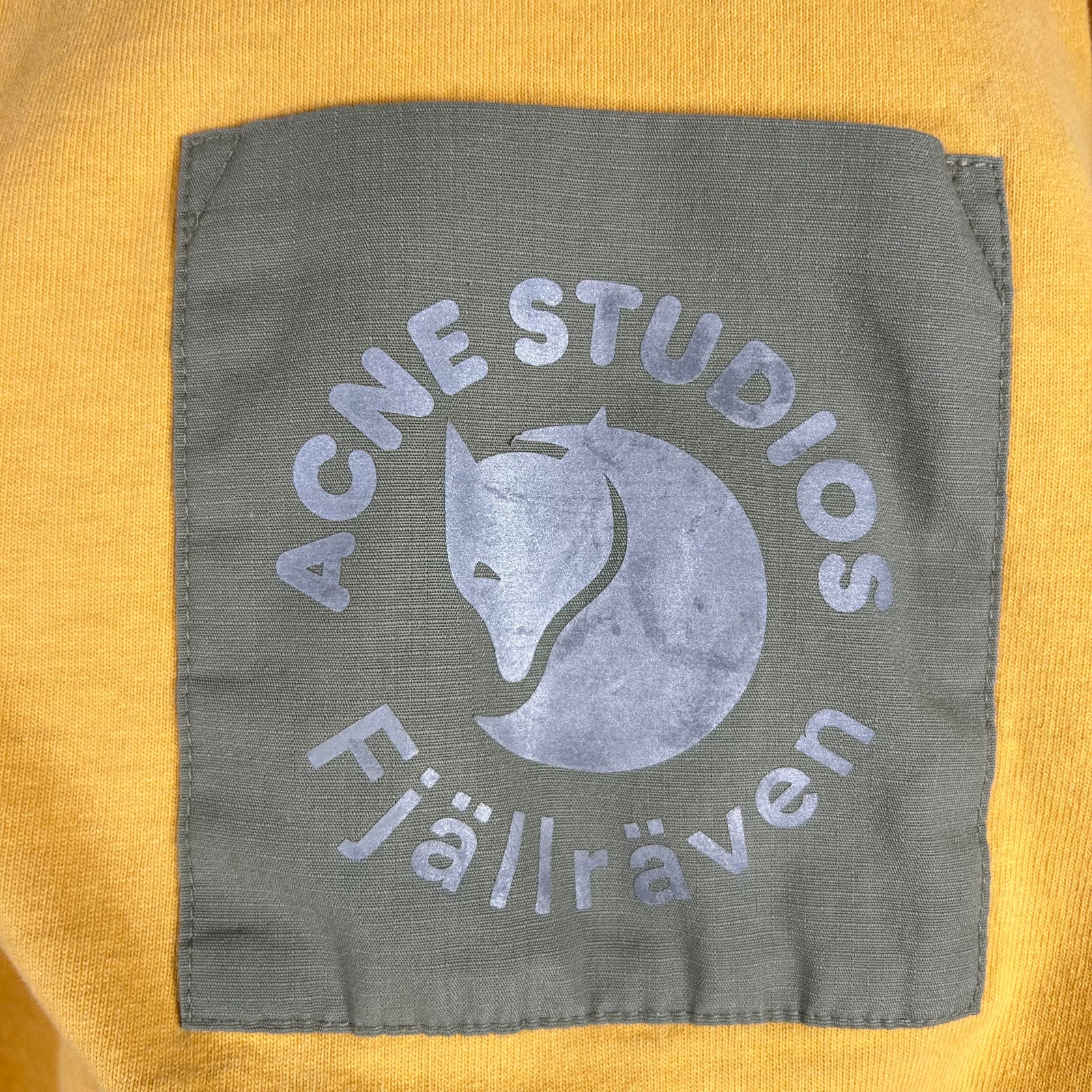 Acne Studios Yellow Pocket logo T-shirt Size L