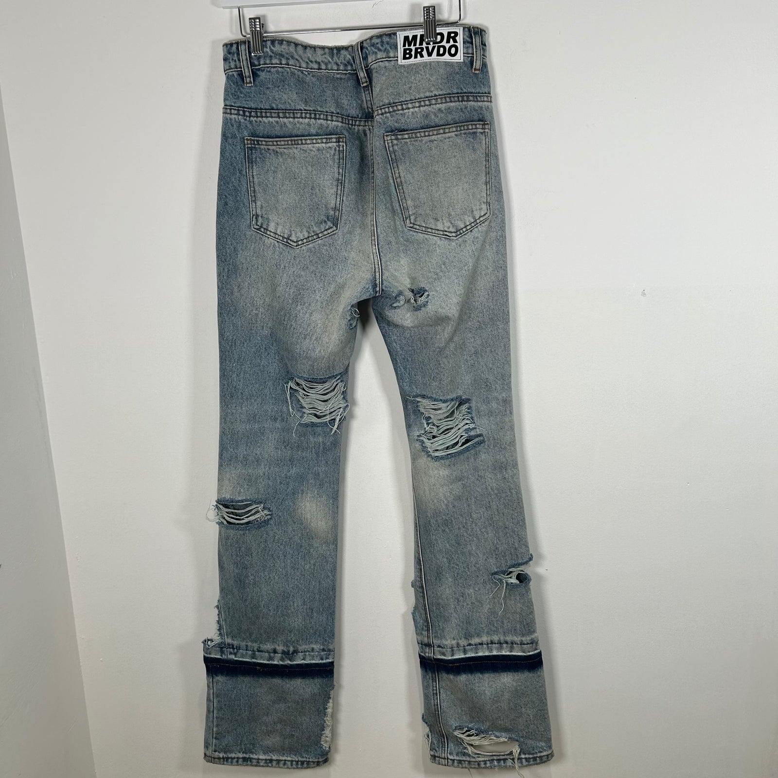 Who Decide War Distressed Jeans Size 28