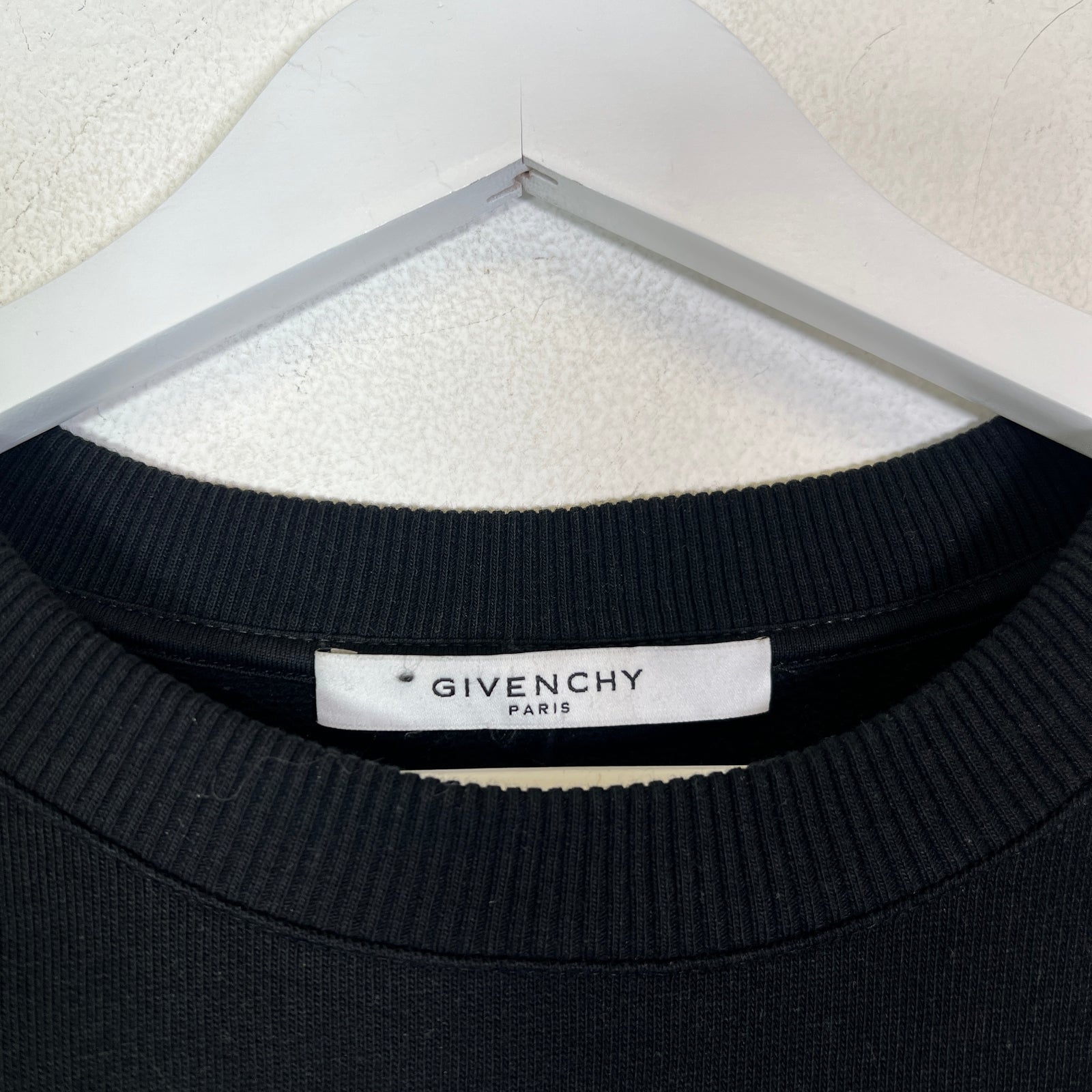 Givenchy Black Shark Print Crewneck Size XS