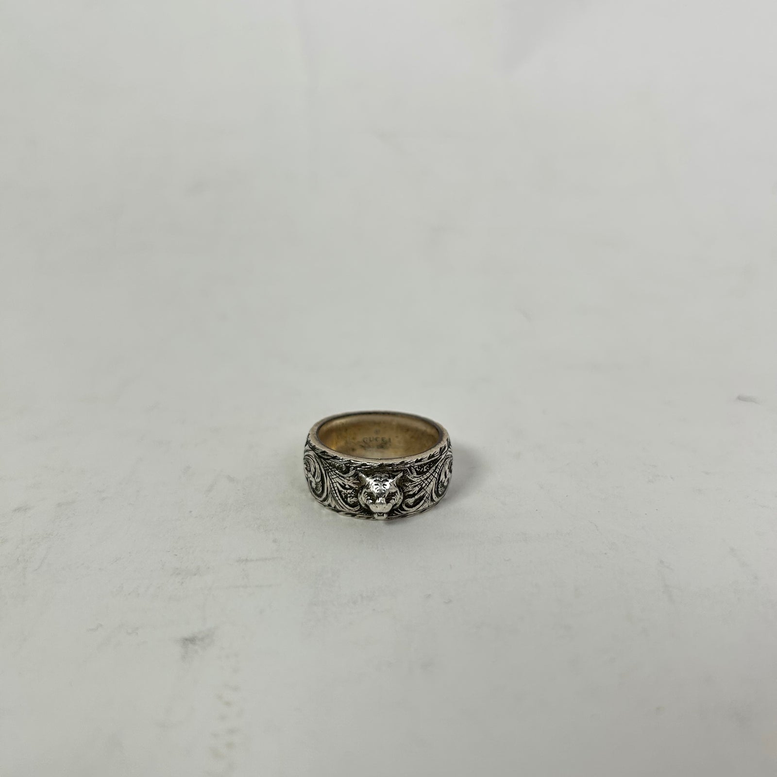 Gucci Gatto Feline Head Aged Silver Ring Size 9