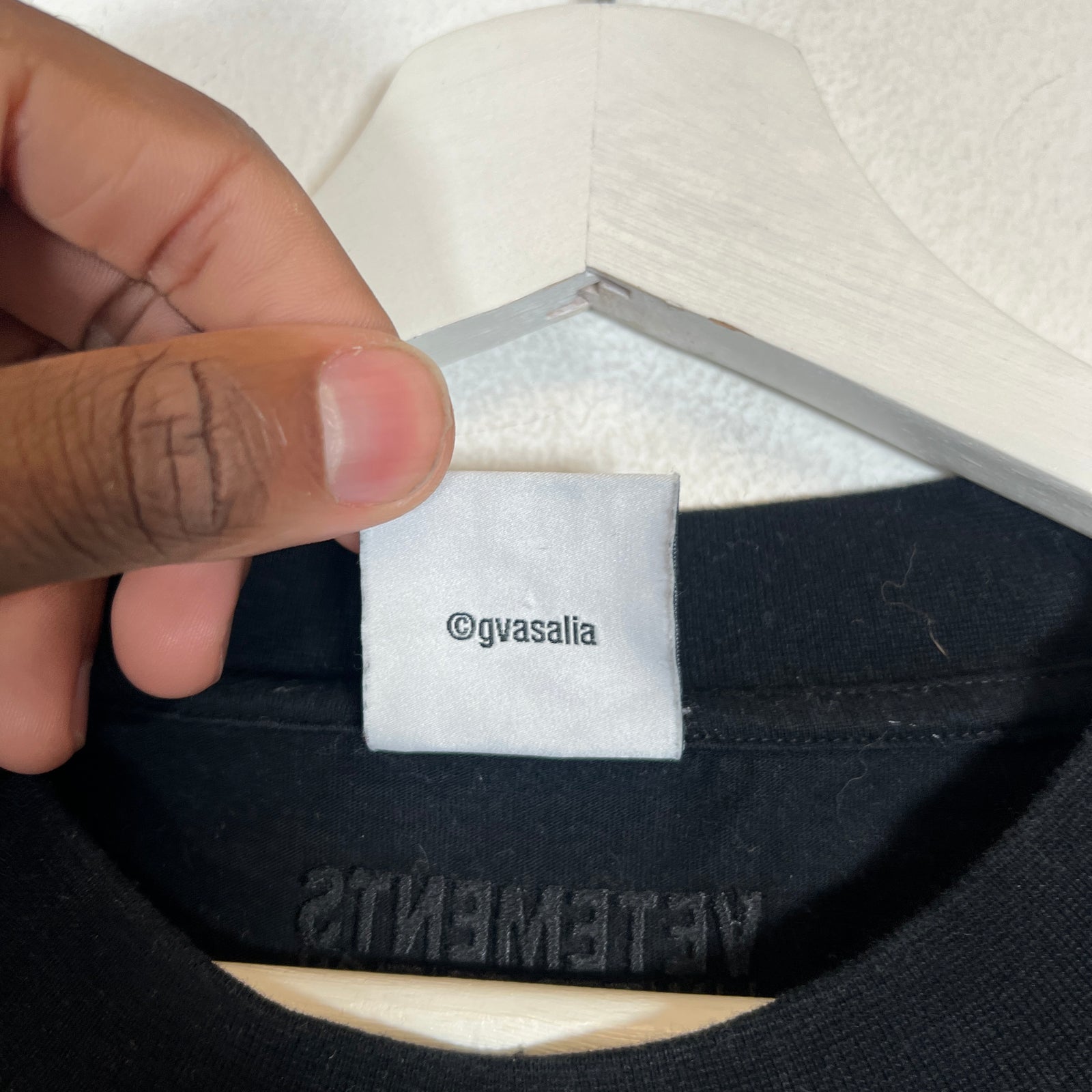 Vetements Black Translation T-Shirt Size M