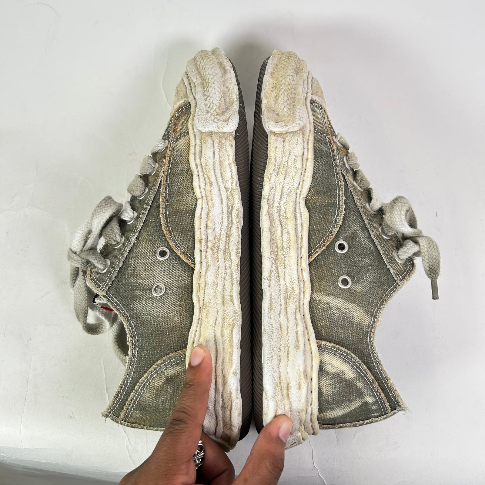 MMY Peterson23 OG Sole Low-Top Sneakers