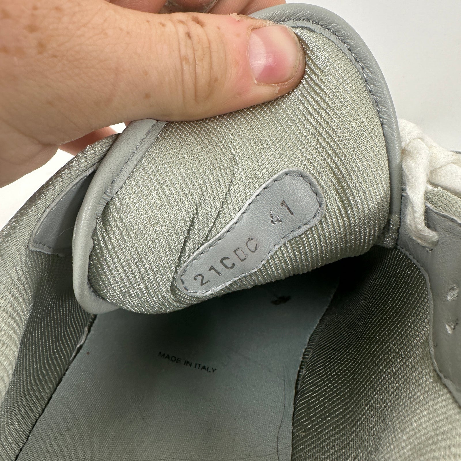 Dior B27 Classic Monogram Size 8