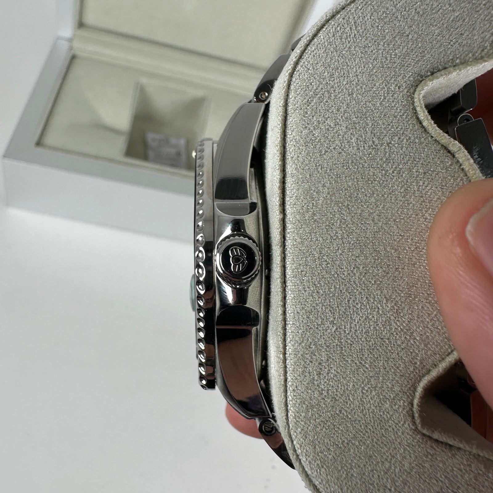Laarvee x Kith PEA001 Crash Watch