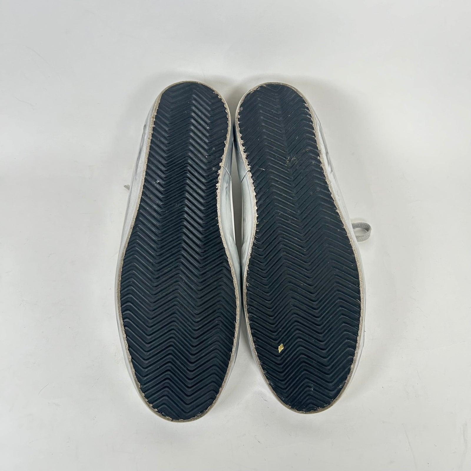 Golden Goose Low Top Sneaker SIze 41