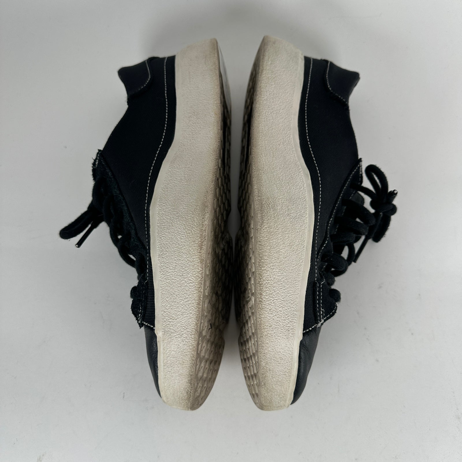 Y-3 Yohji Yamaoto Low Top Black Sneaker Size 10.5