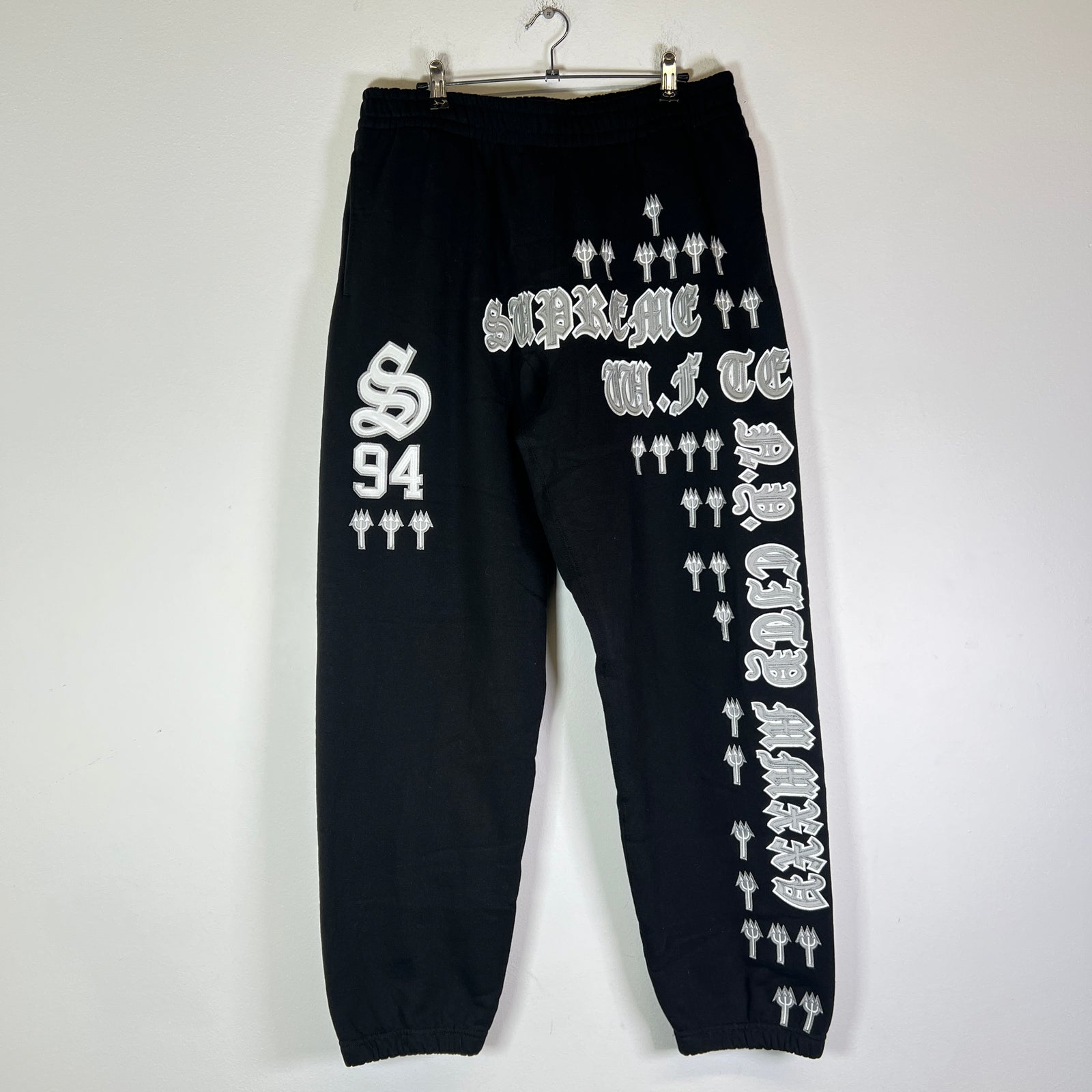 Supreme FW25 League Champs Sweatpants