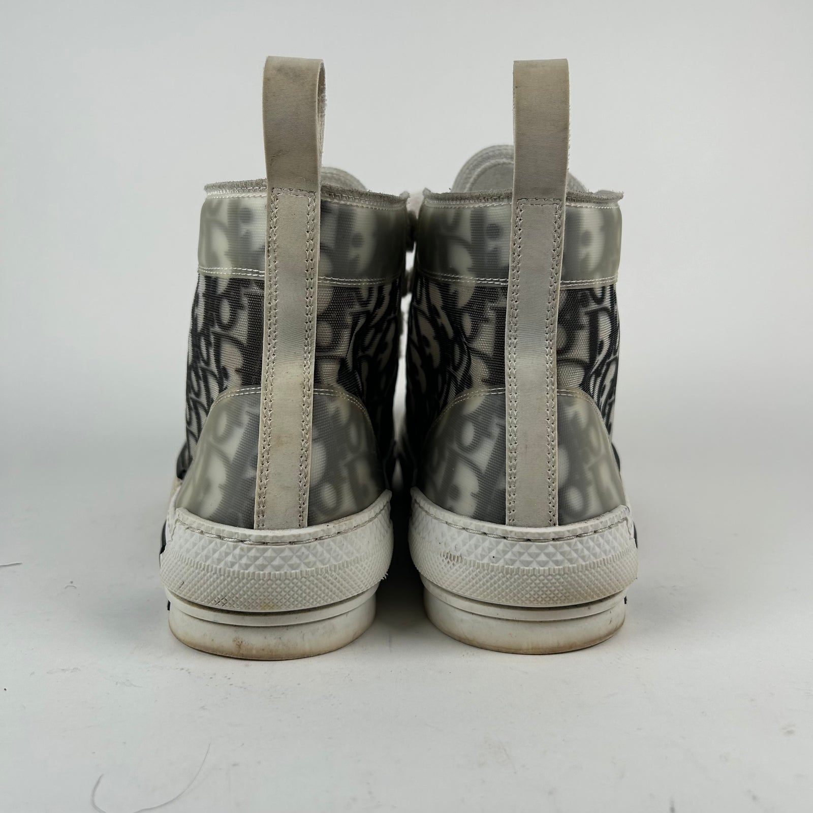 Dior Black/White B23 Size 8