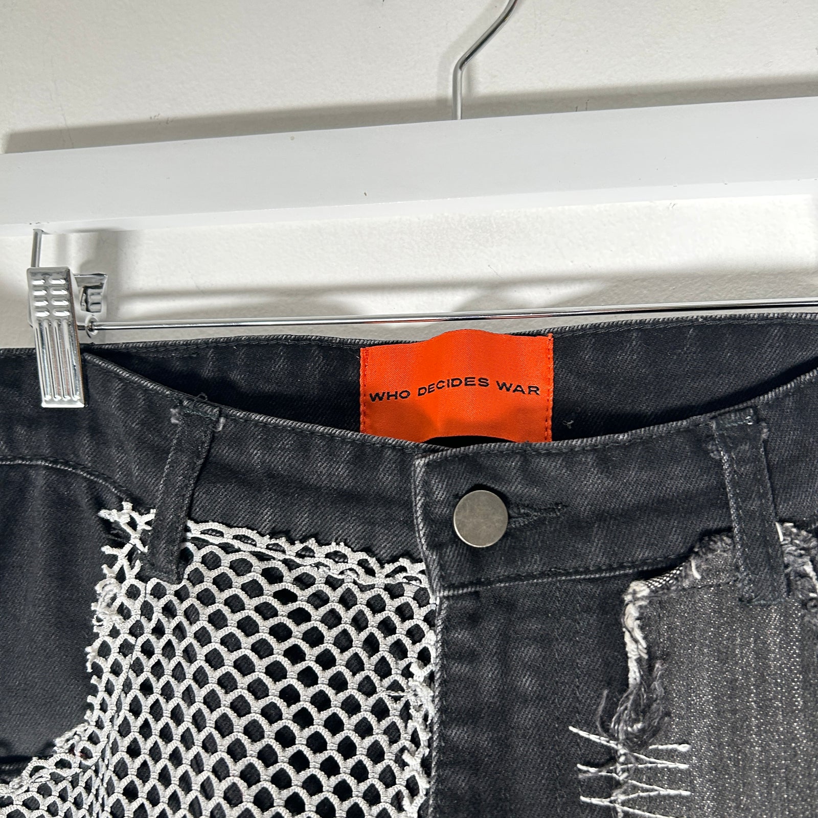 Who Decides War Patch Work Logo Jeans Size 34