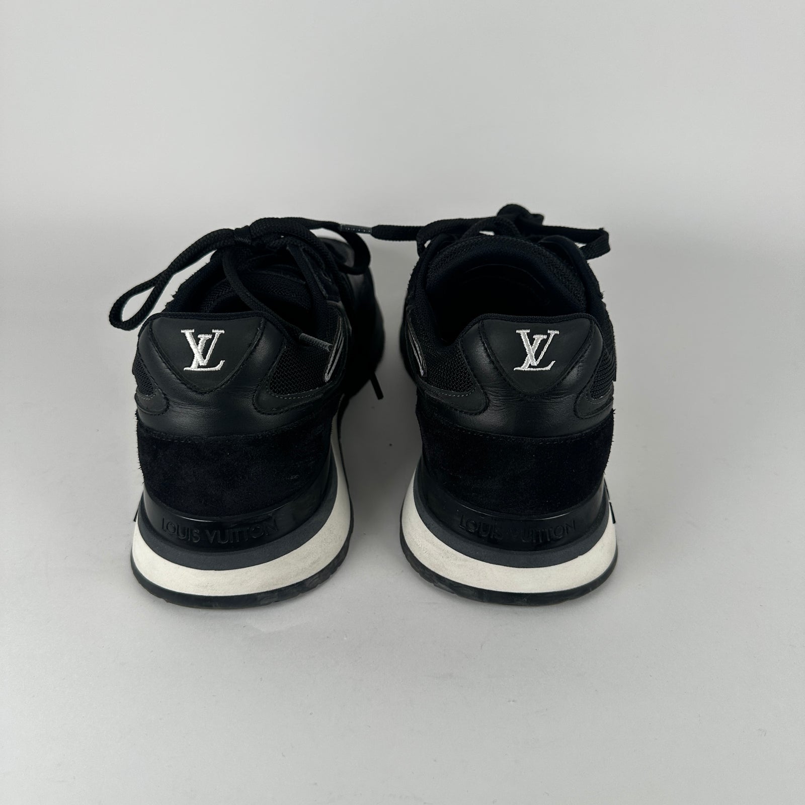 Louis Vuitton Runaway Black / Grey Sneakers Size LV 6.5