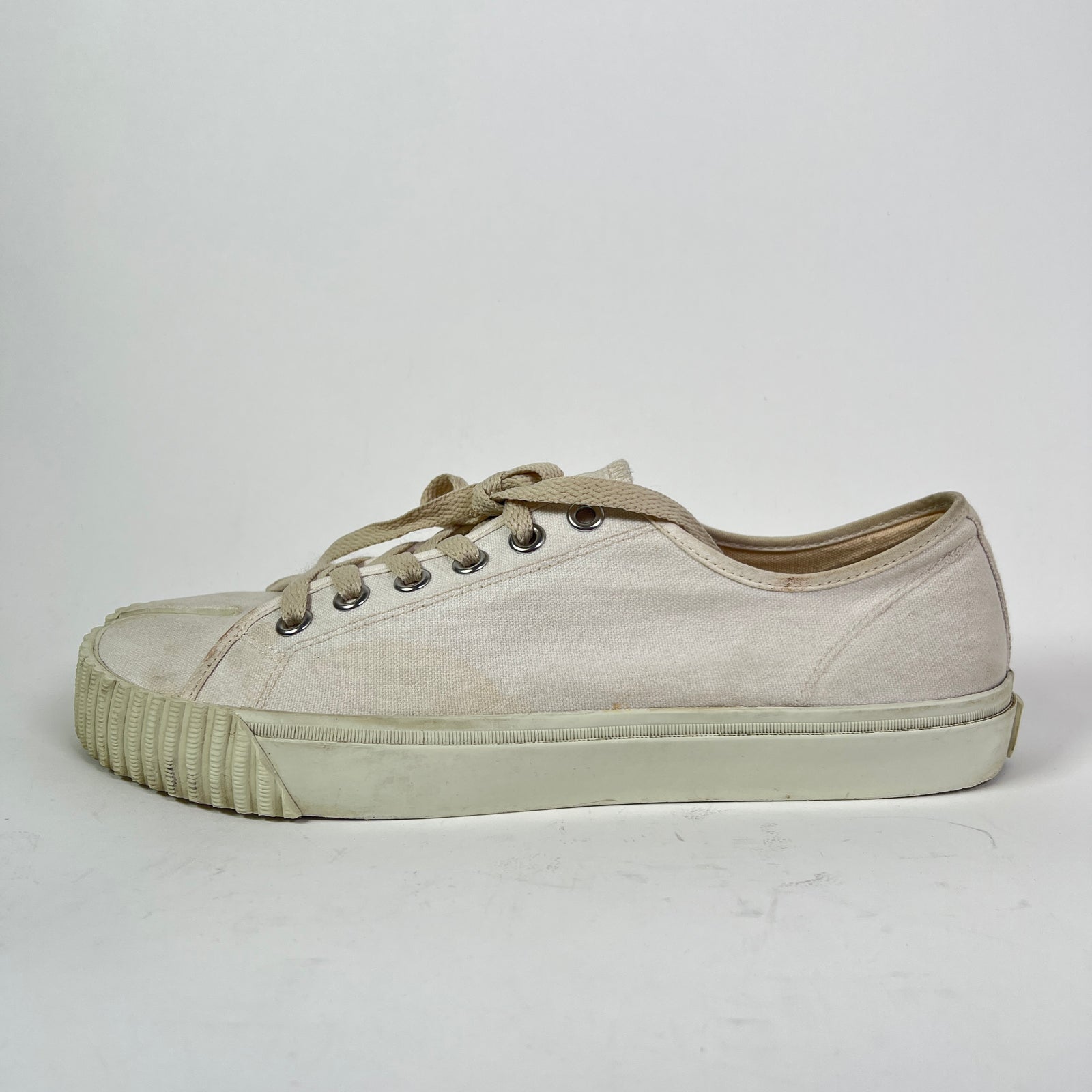 Maison Margiela Canvas Tabi Low-Top Sneaker