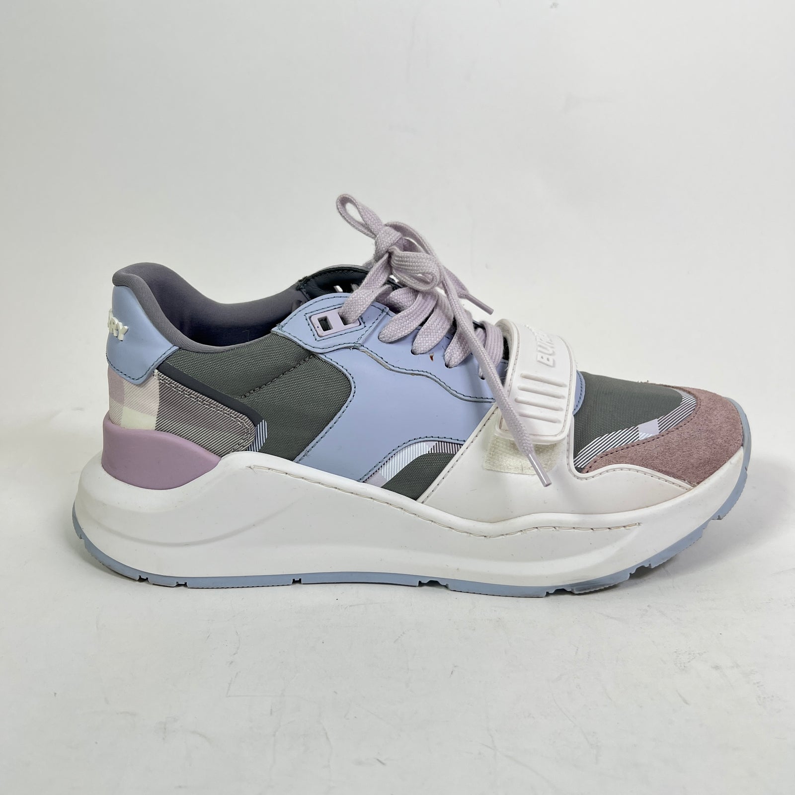 Burberry Ramsey Check Low-Top Sneaker