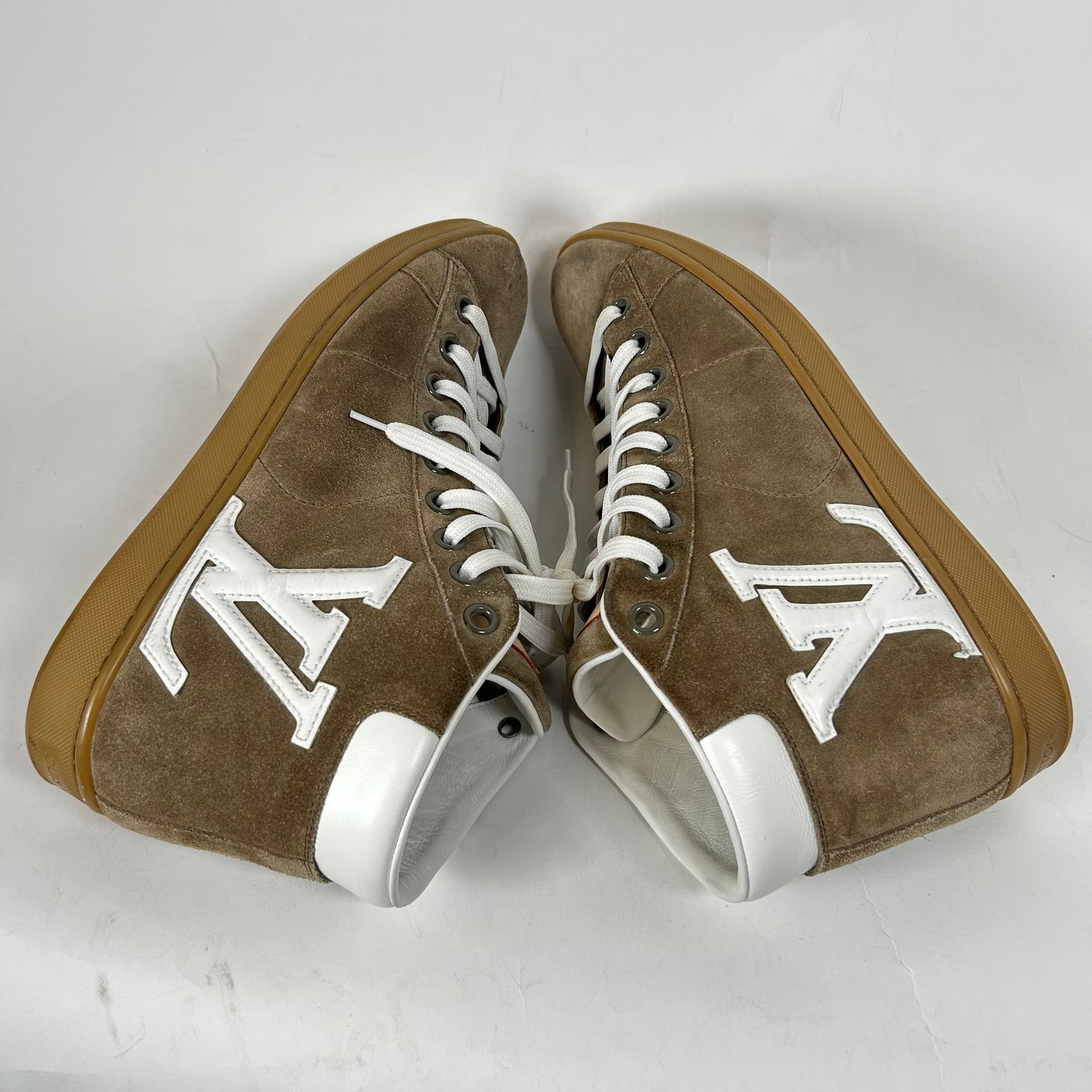 Louis Vuitton Brown Surfside Suede High-Top Sneaker Size LV 7