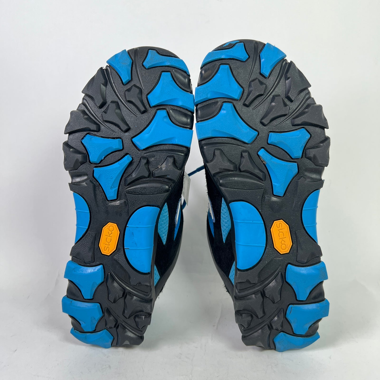Sicko 'Born From Pain' Hiking Sneakers