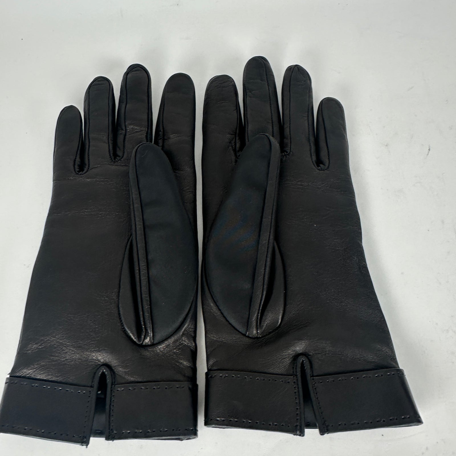 Prada Re-Nylon Leather Plaque Gloves Size 7.5