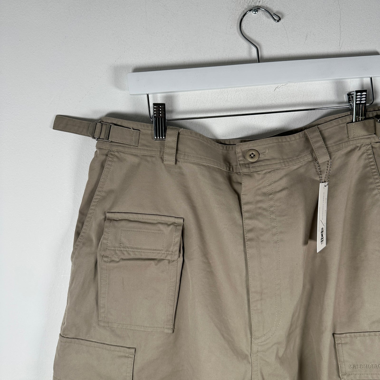 Balenciaga Khaki Cargo Shorts Size 34