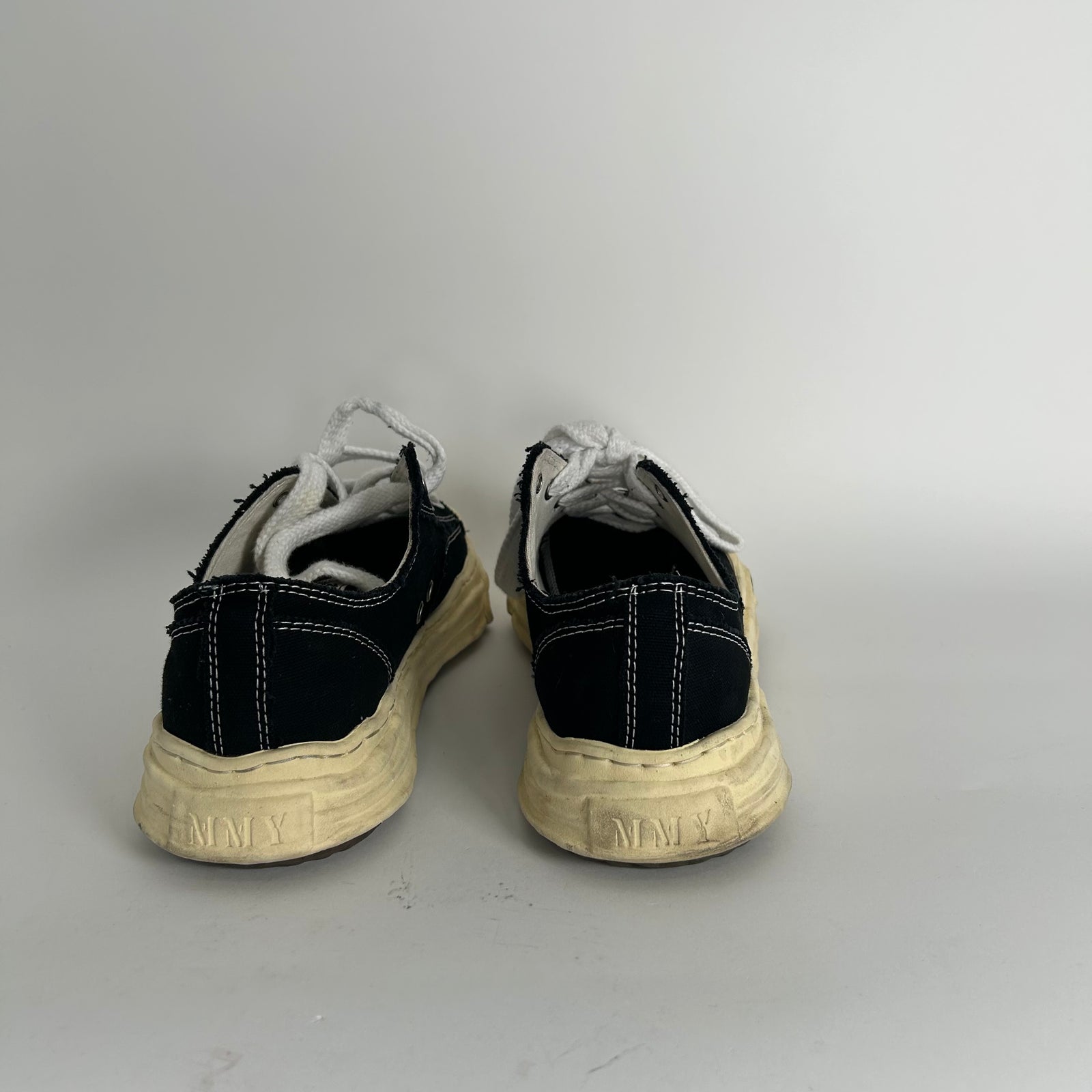 Maison Mihara Yasuhiro Black Low Top Classic Sneakers Size 45