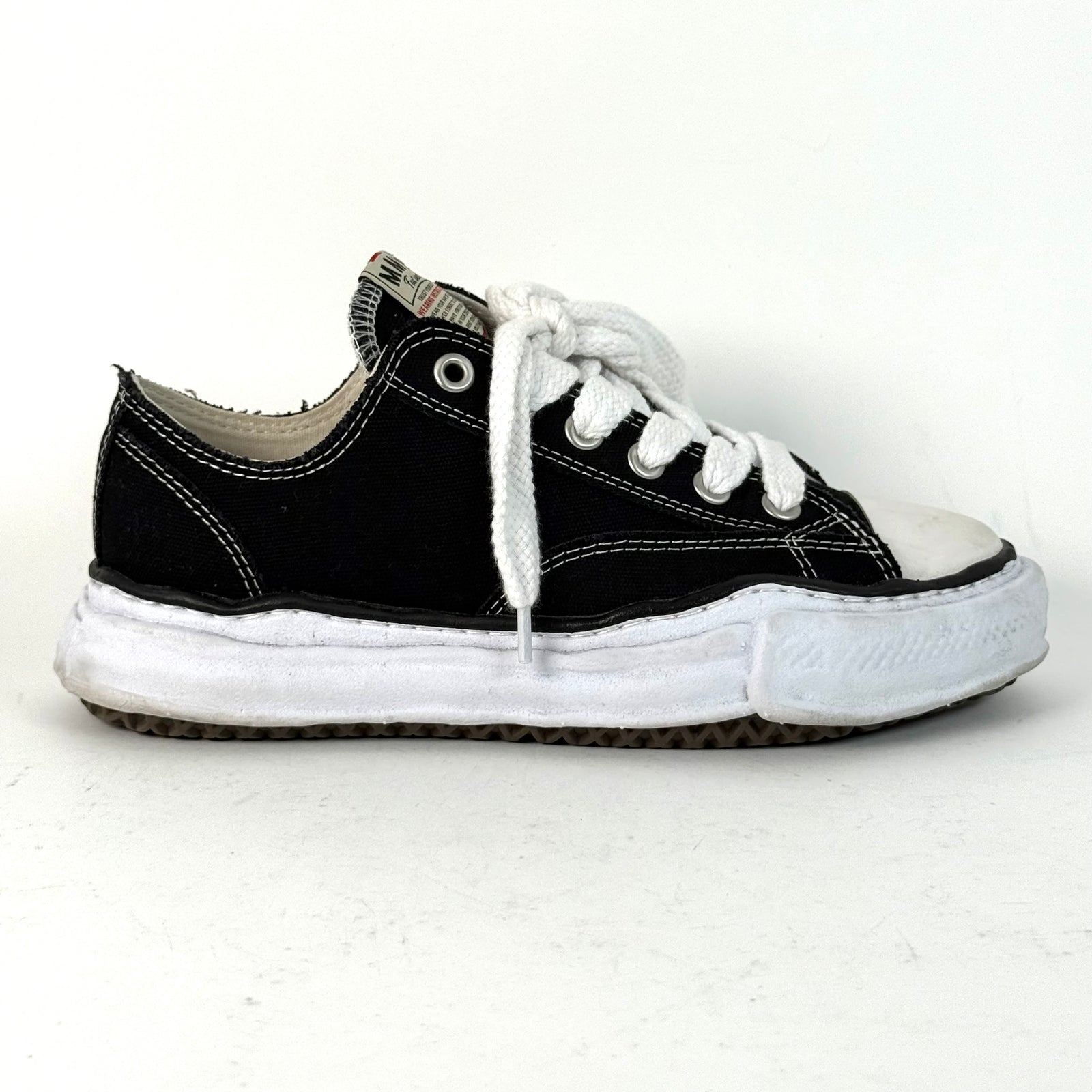Mihara Yashiro Classic Low Top Sneaker Size 40