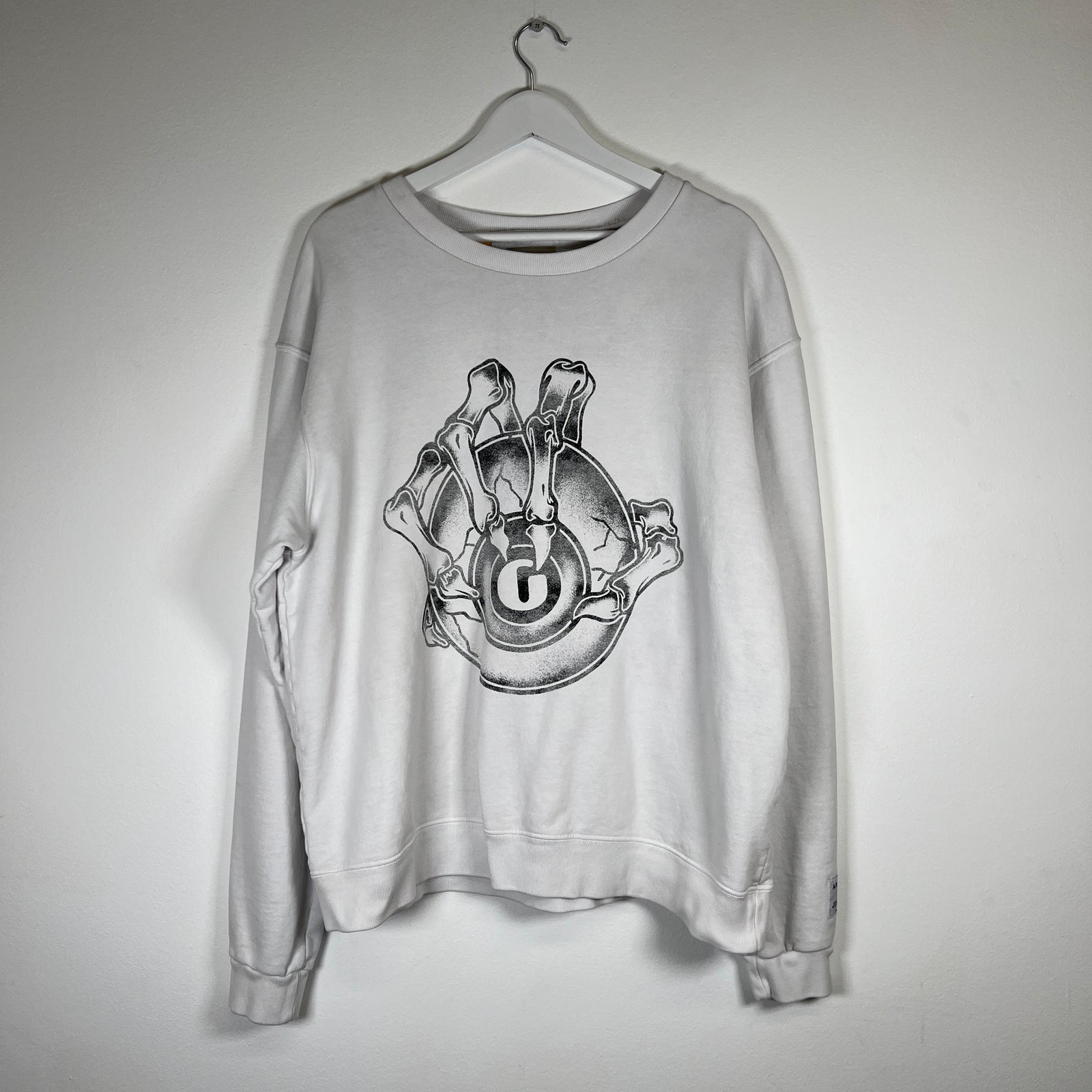 Gallery G-Ball White Crewneck Size XL