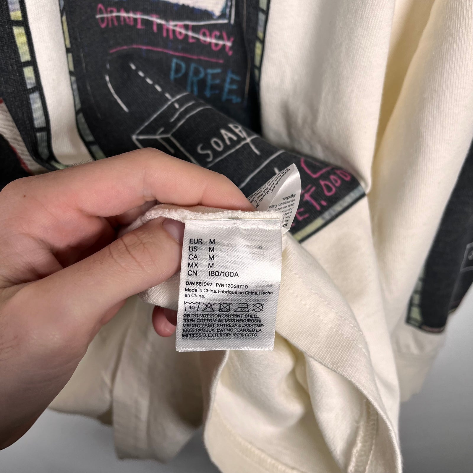 Who Decides War x Basquiat Cream LS Tee Size M