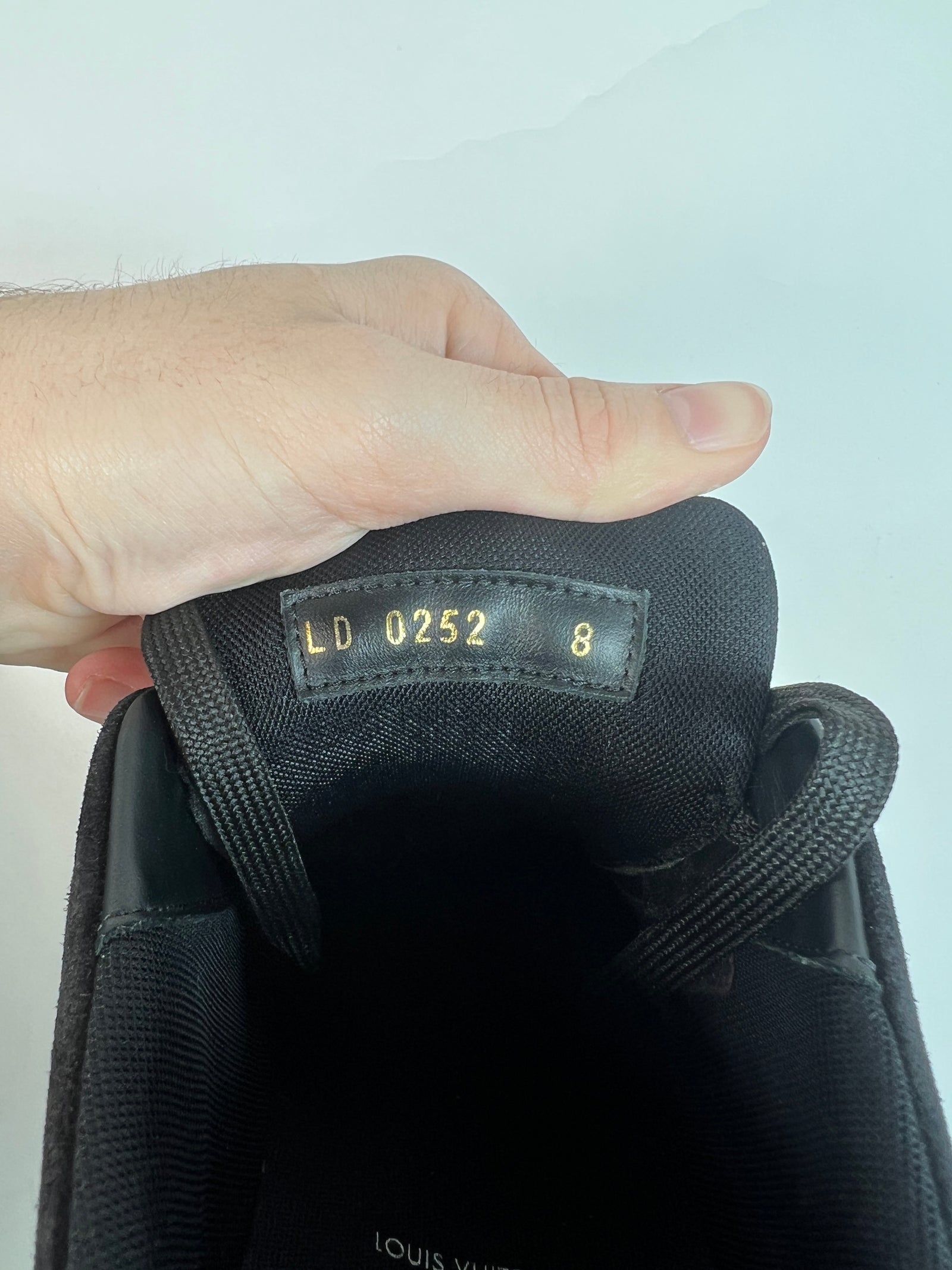 Louis Vuitton Black Monogram Trainers Sz LV8