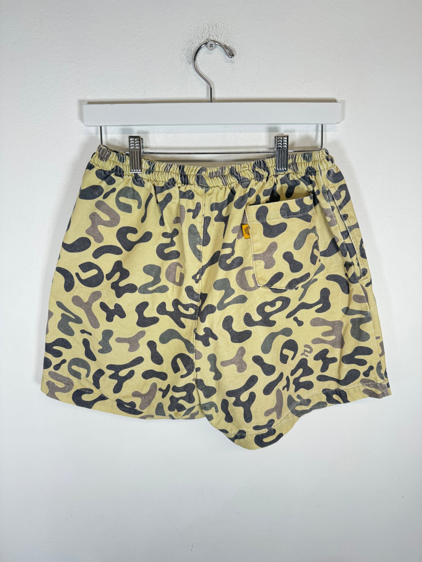 Gallery Dept G Camo Zuma Short Size S