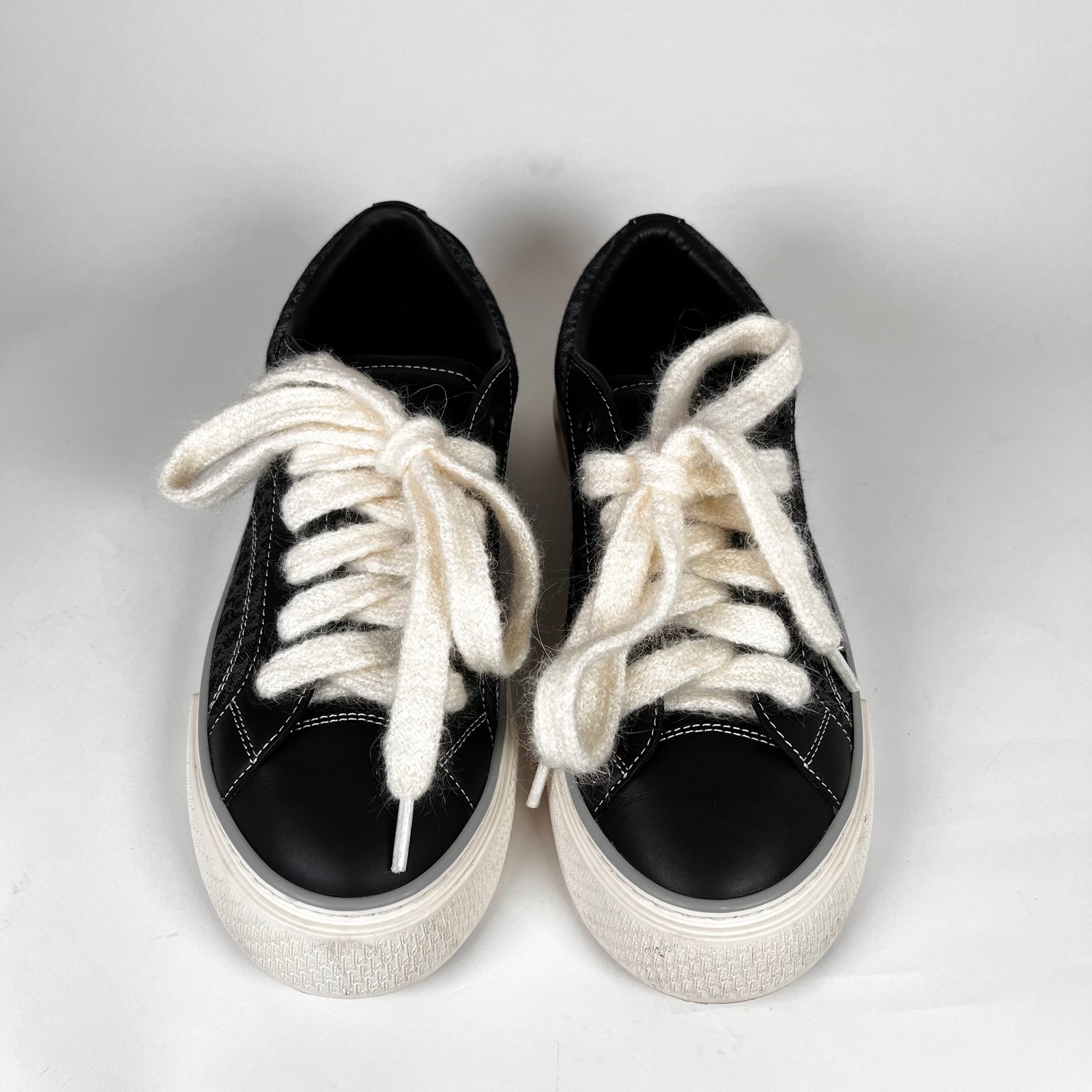Dior B33 Oblique Black Low Top Sneaker Size 42