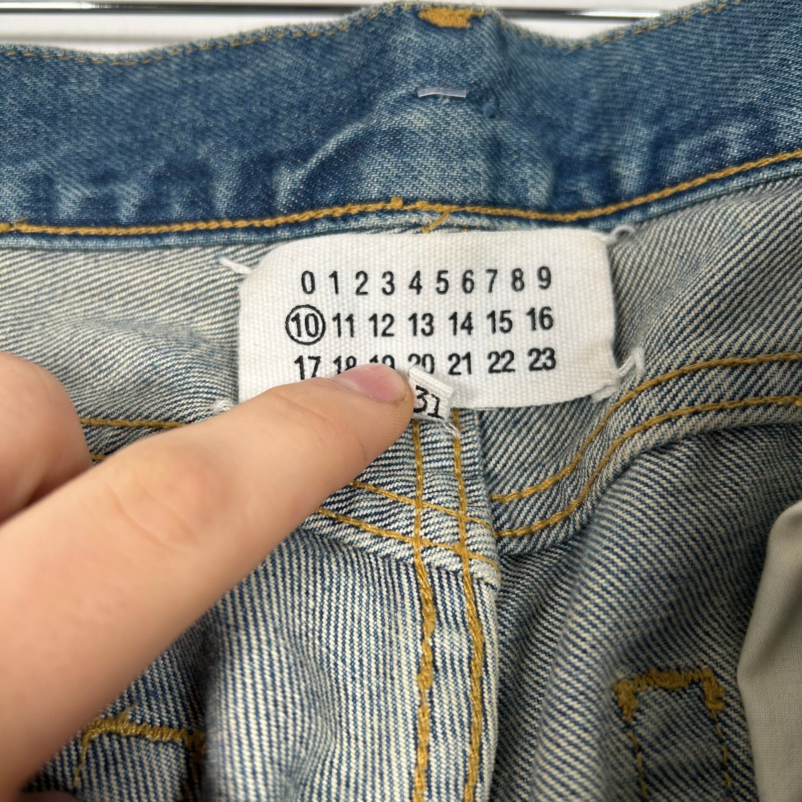 Maison Margiela Light Wash Relaxed Jeans Size 31