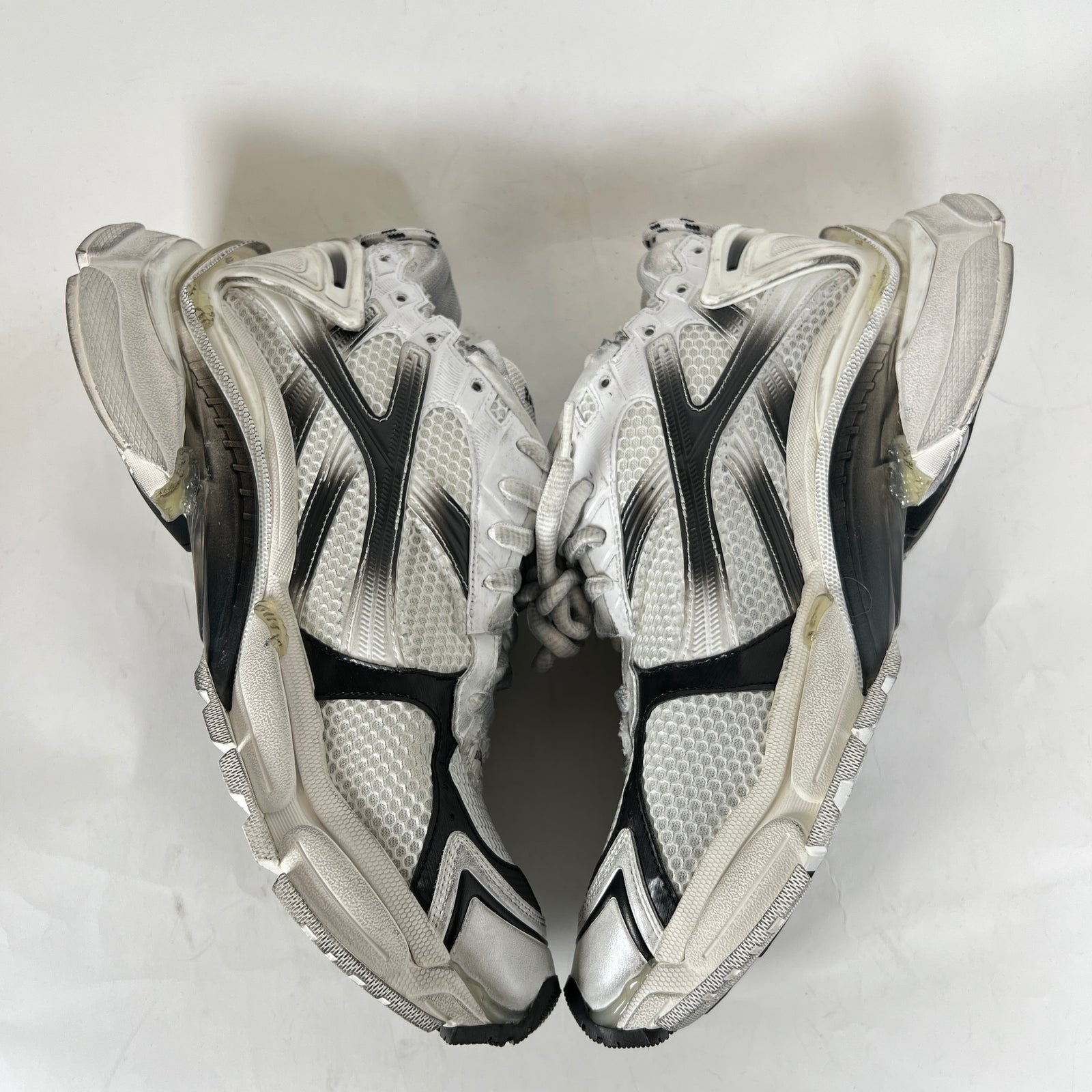Balenciaga White/Black Gradient Runner Size 45