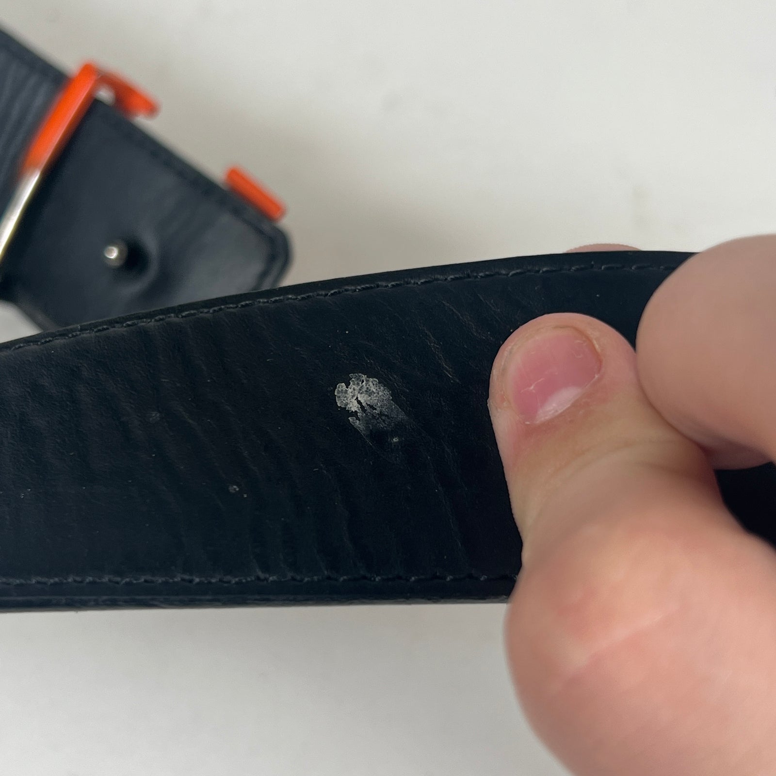 Louis Vuitton Orange Spray 40mm Belt Sz 95