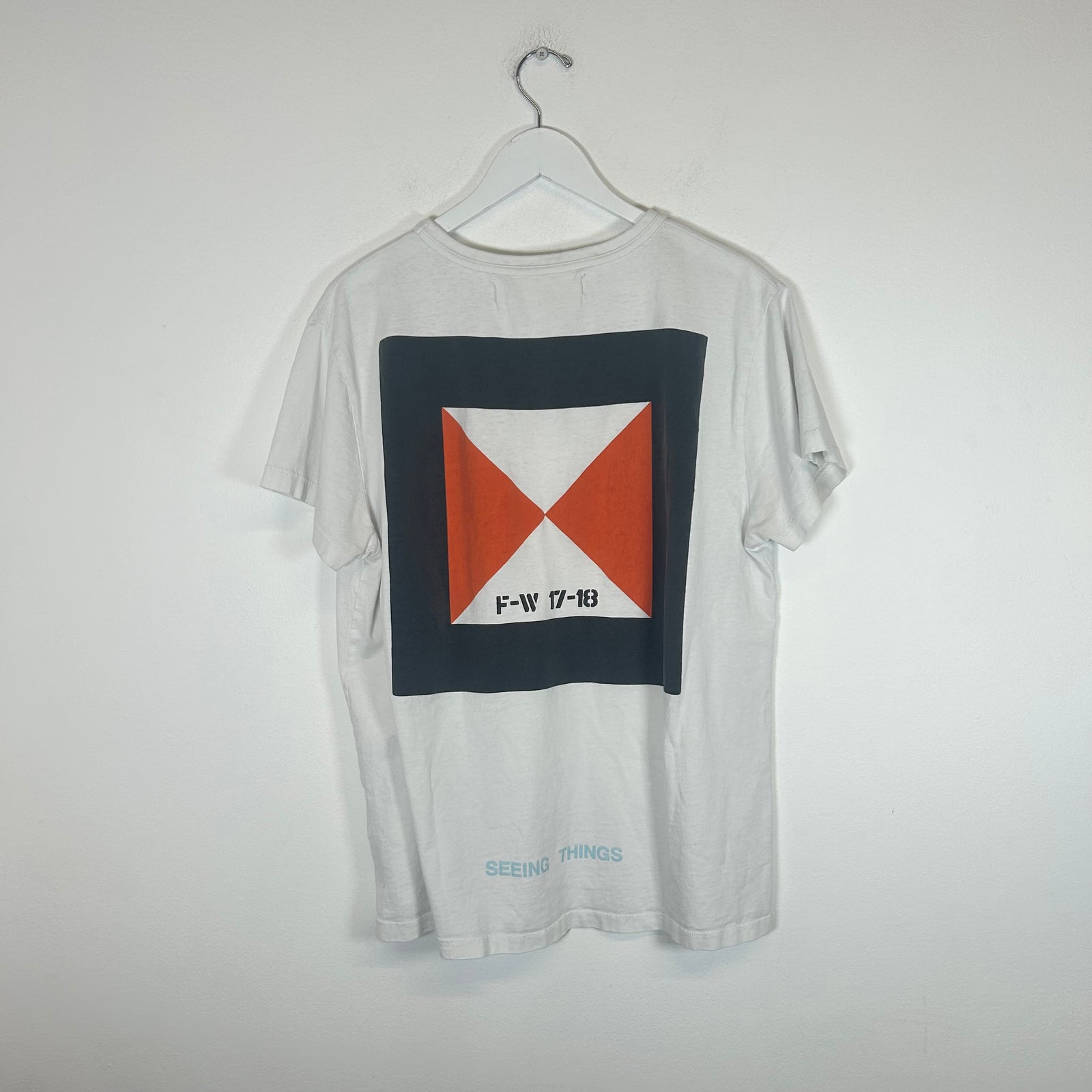 Off-White White Seeing Things Size L