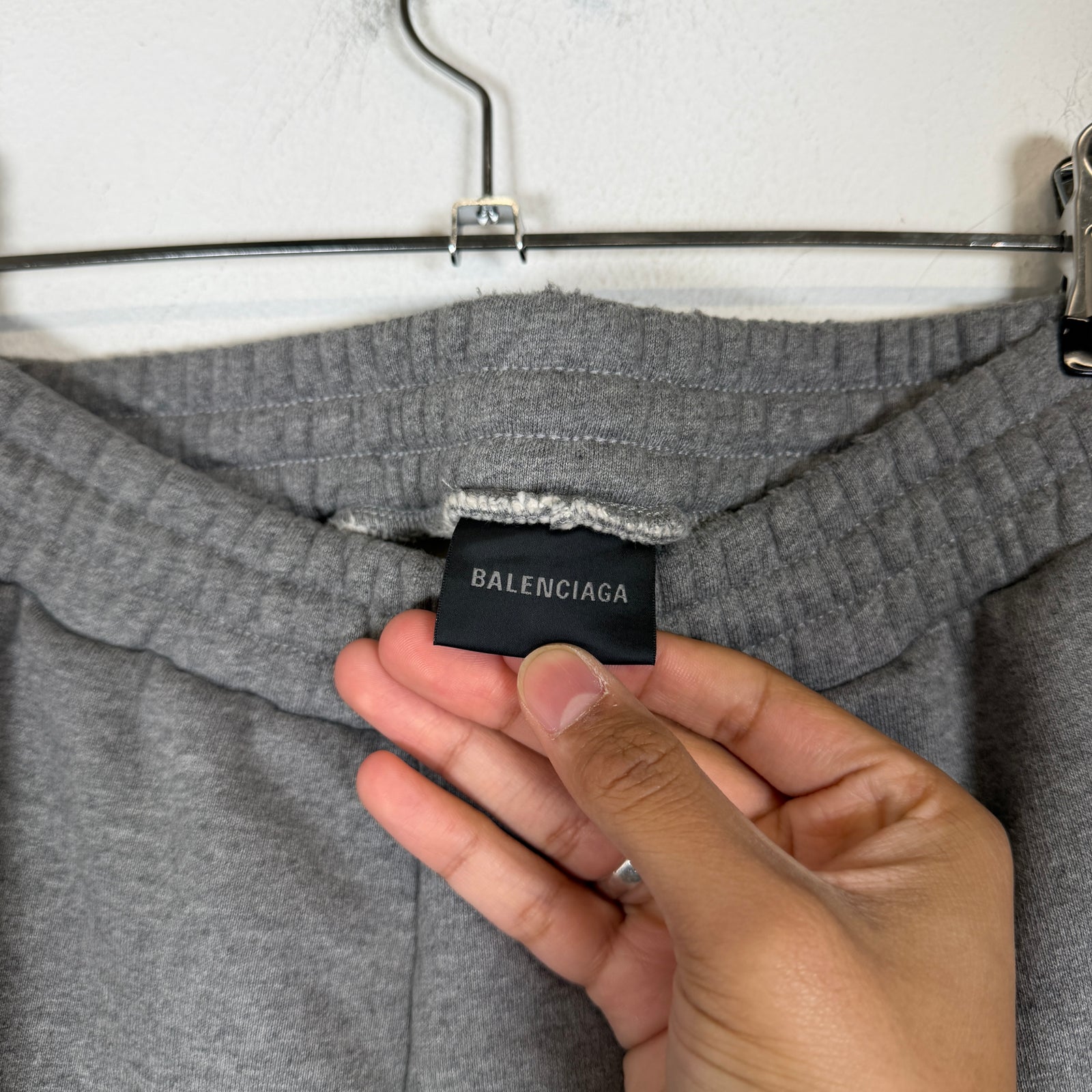 Balenciaga FW25 Grey Luxury Script Logo Sweatpants Size M