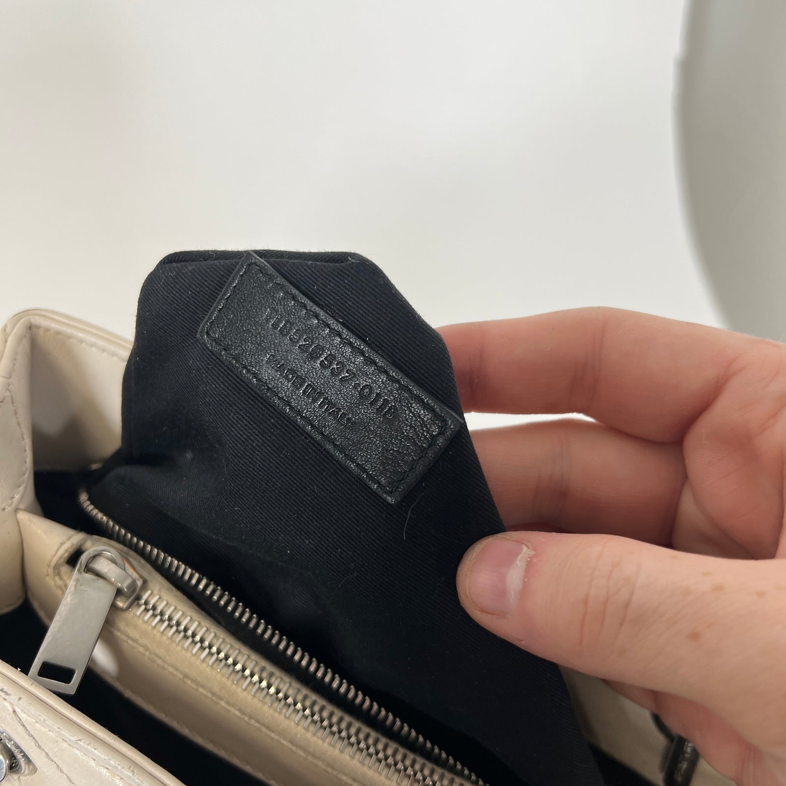 Saint Laurent Small Matelasse LouLou Shopper Bag