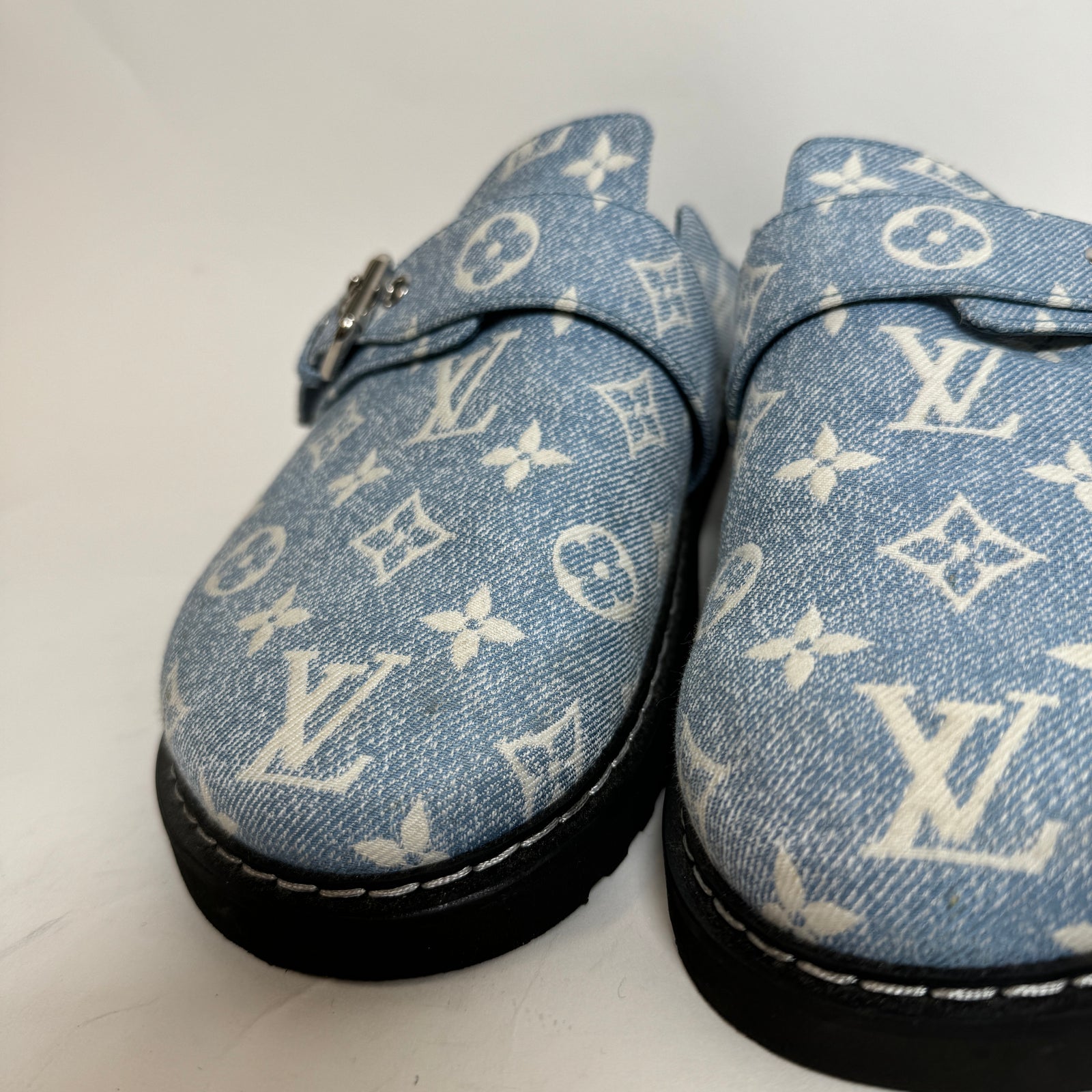 Louis Vuitton Denim Cozy Mules Size 38