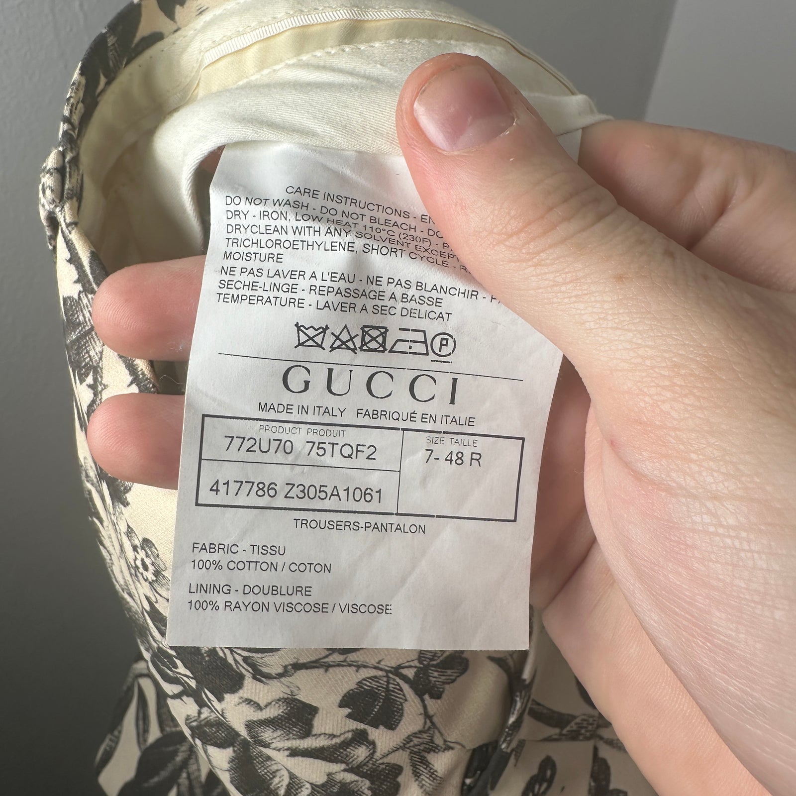 Gucci Black Ivory Floral Pants Size 32