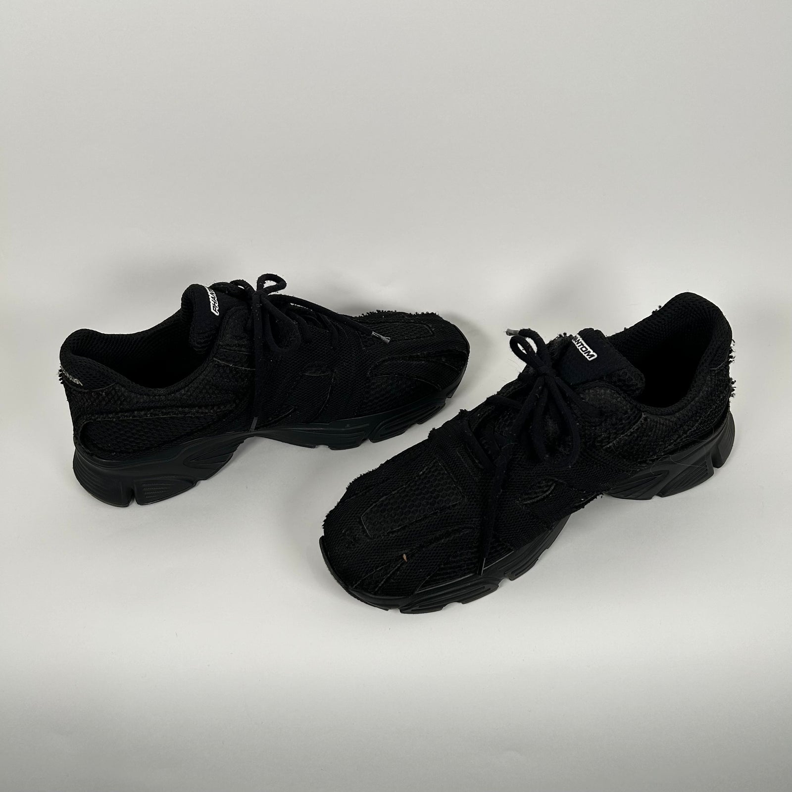 Balenciaga Black Phantom Runners Size 44