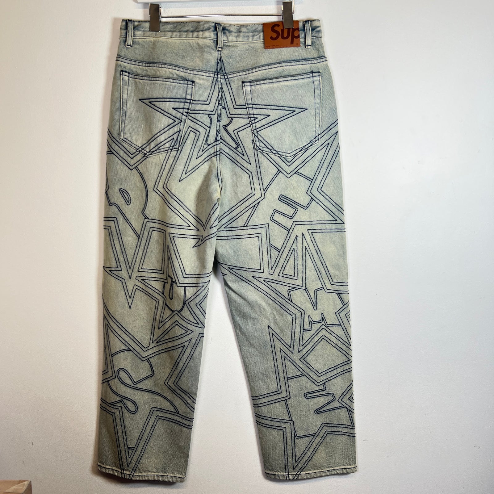 Supreme Star Topstitch Baggy Lightwash Jeans Size 32
