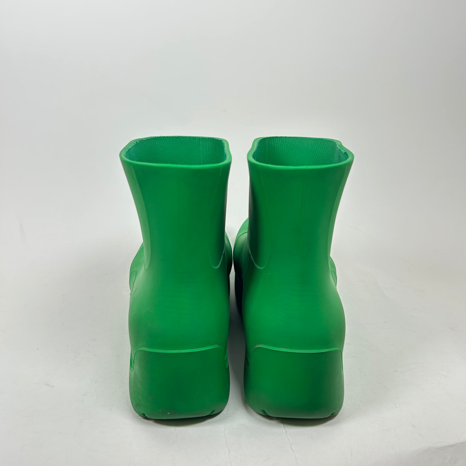 Bottega Veneta Green Puddle Boots Size 44