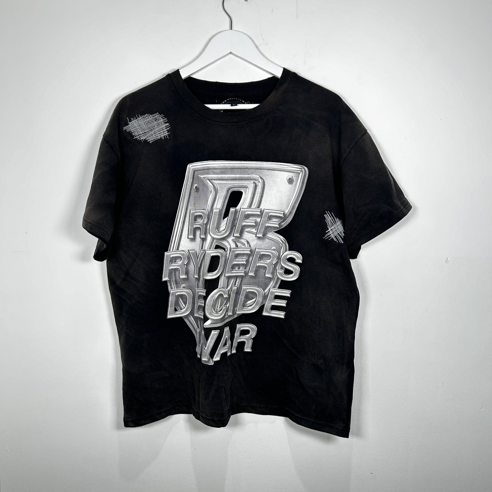 Who Decides War Black Ruff Ryders Logo T-Shirt Size L