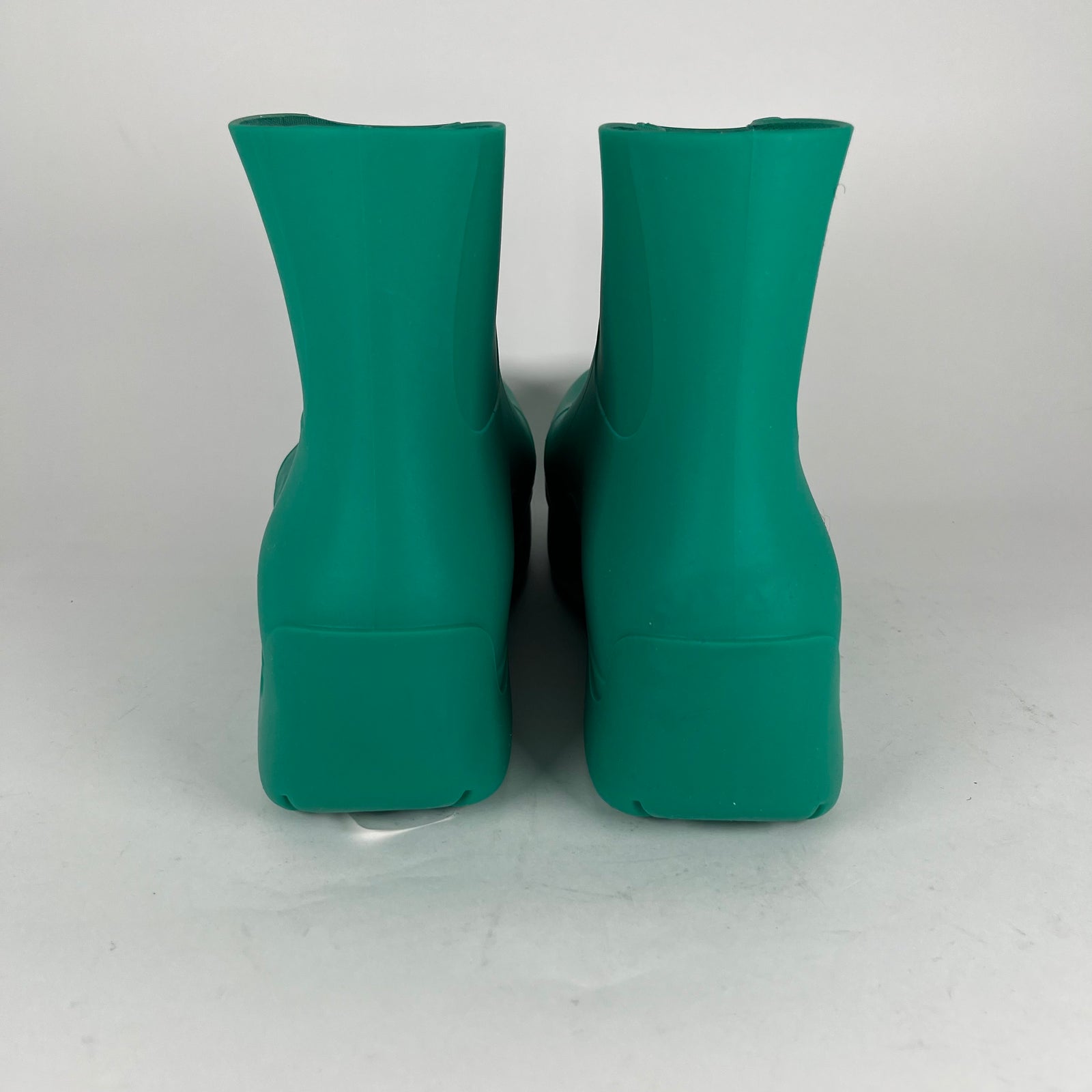 Bottega Veneta Green Puddle Boots Size 12
