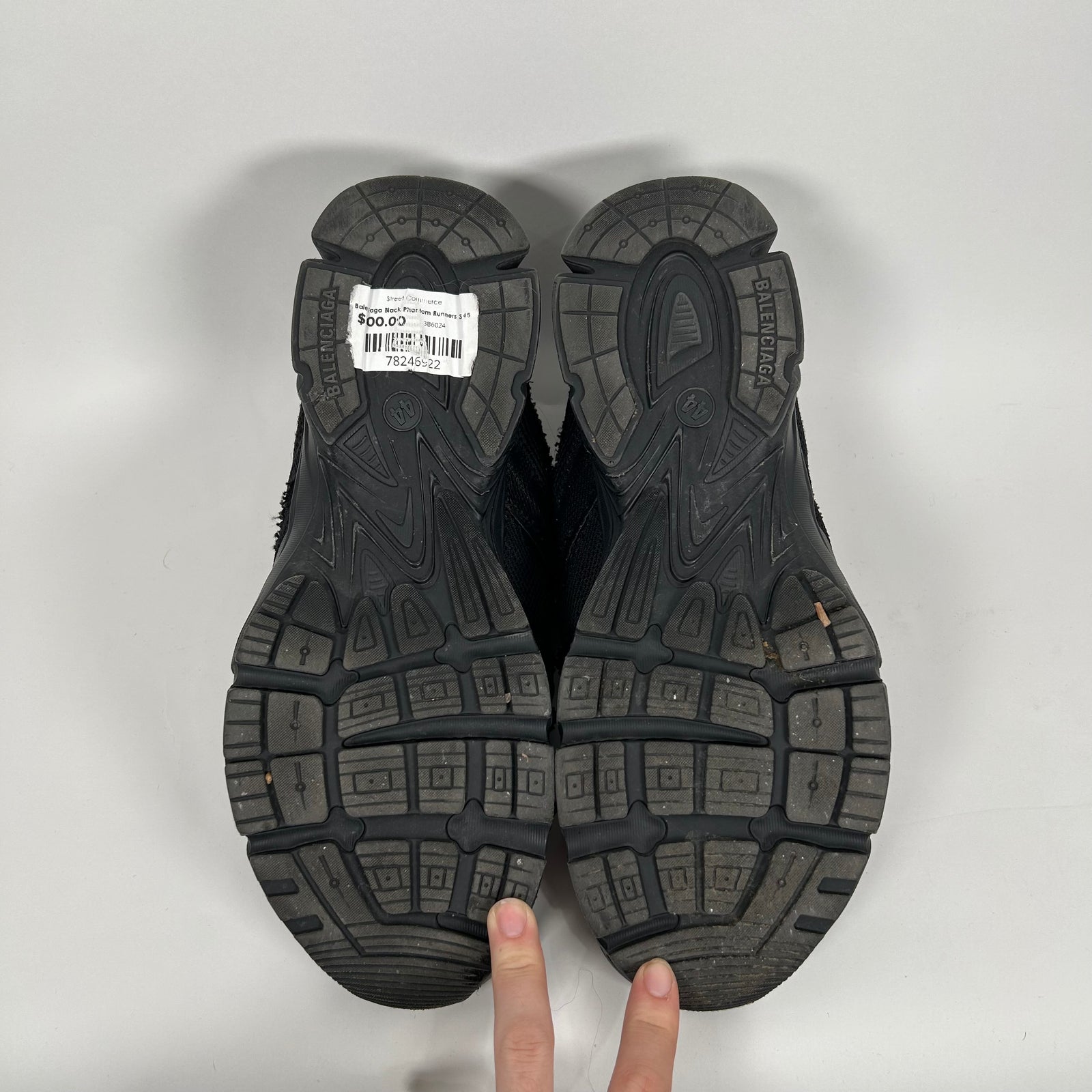 Balenciaga Black Phantom Runners Size 44