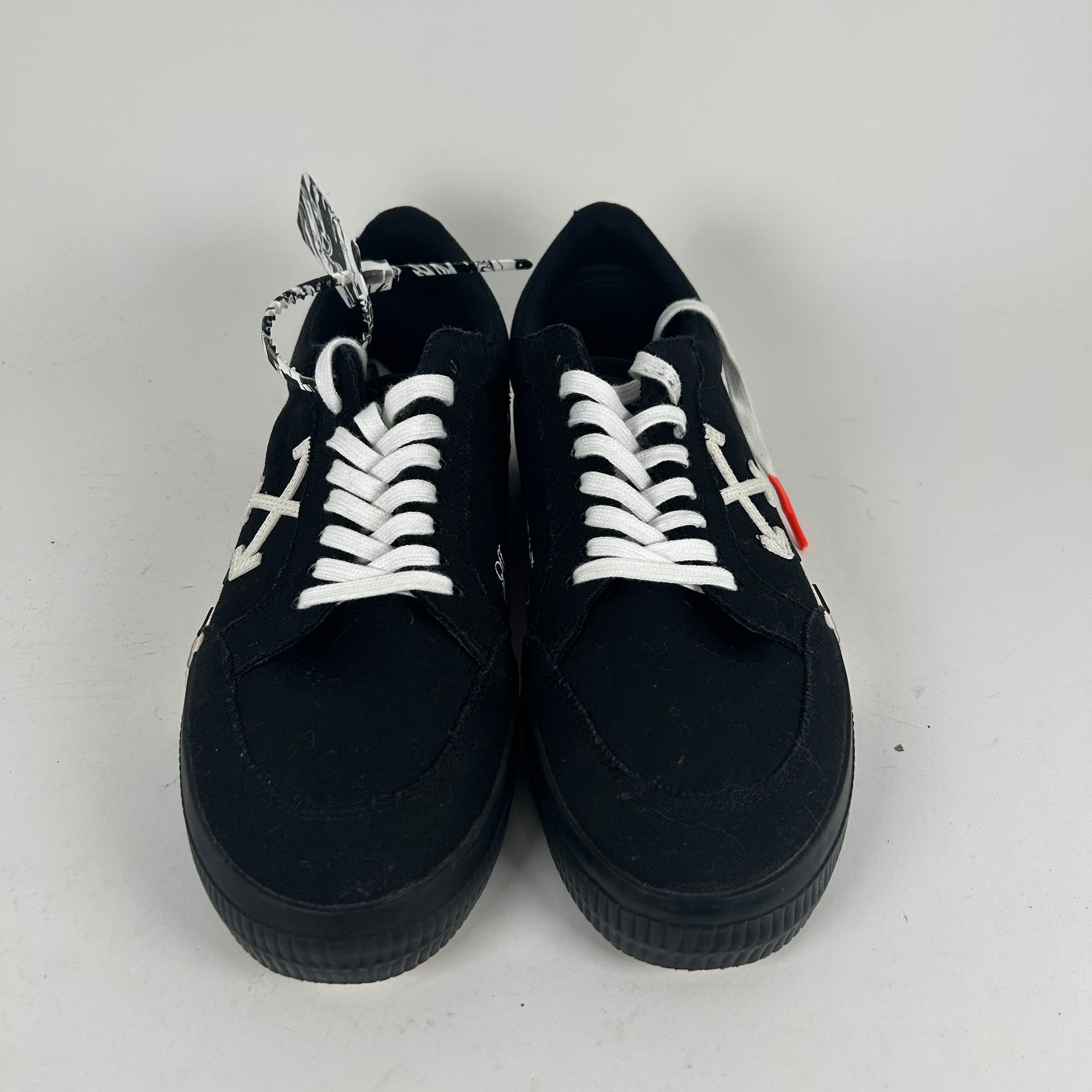 Off-White Black Vulcanized Striped Low-Top Sneaker Size 45