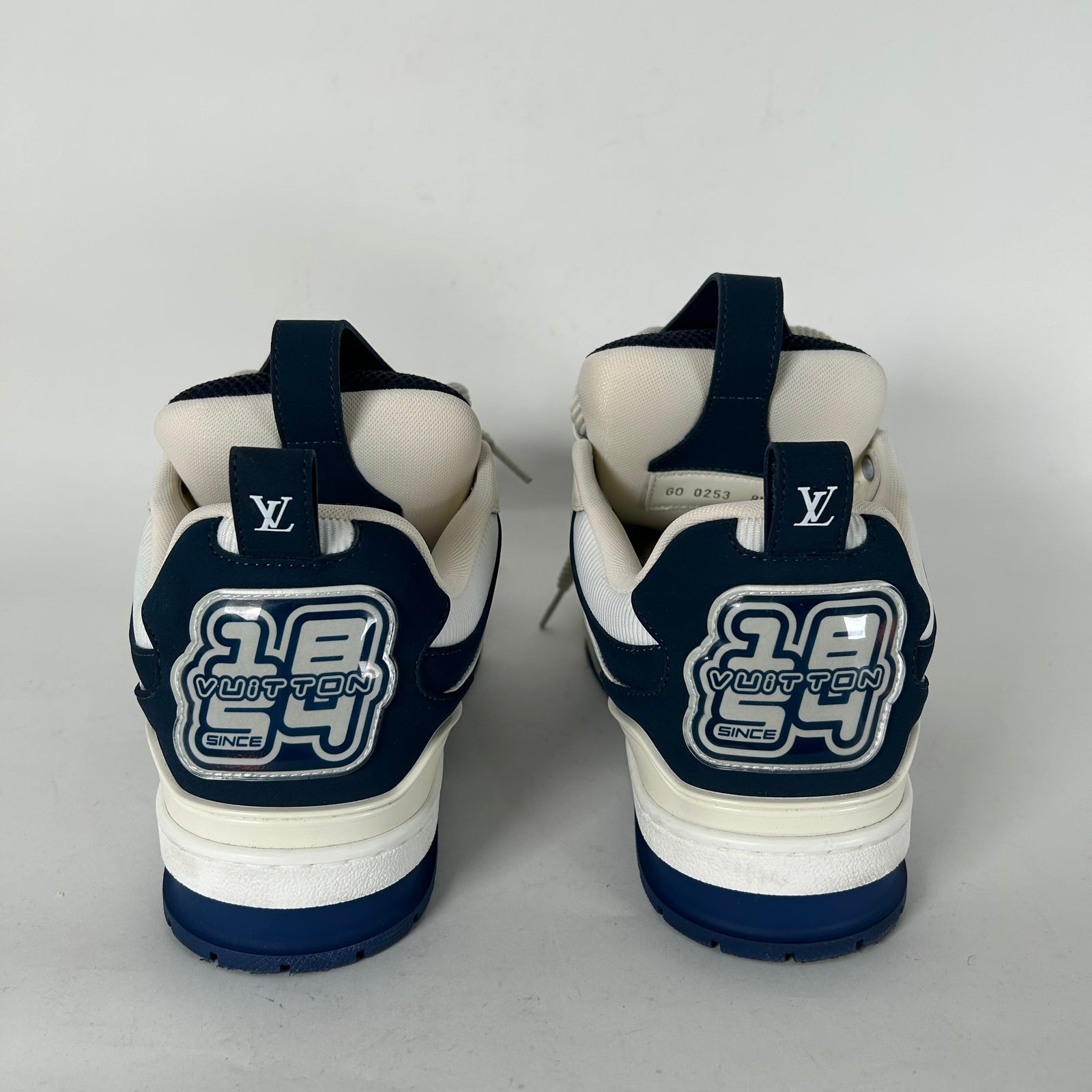 Louis Vuitton Navy Skates Size LV 8.5