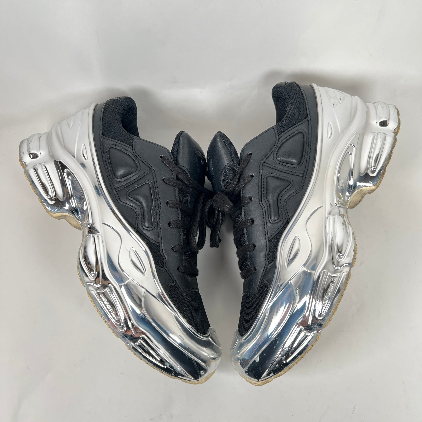 Raf Simons Black/Silver Ozweego Size 8.5