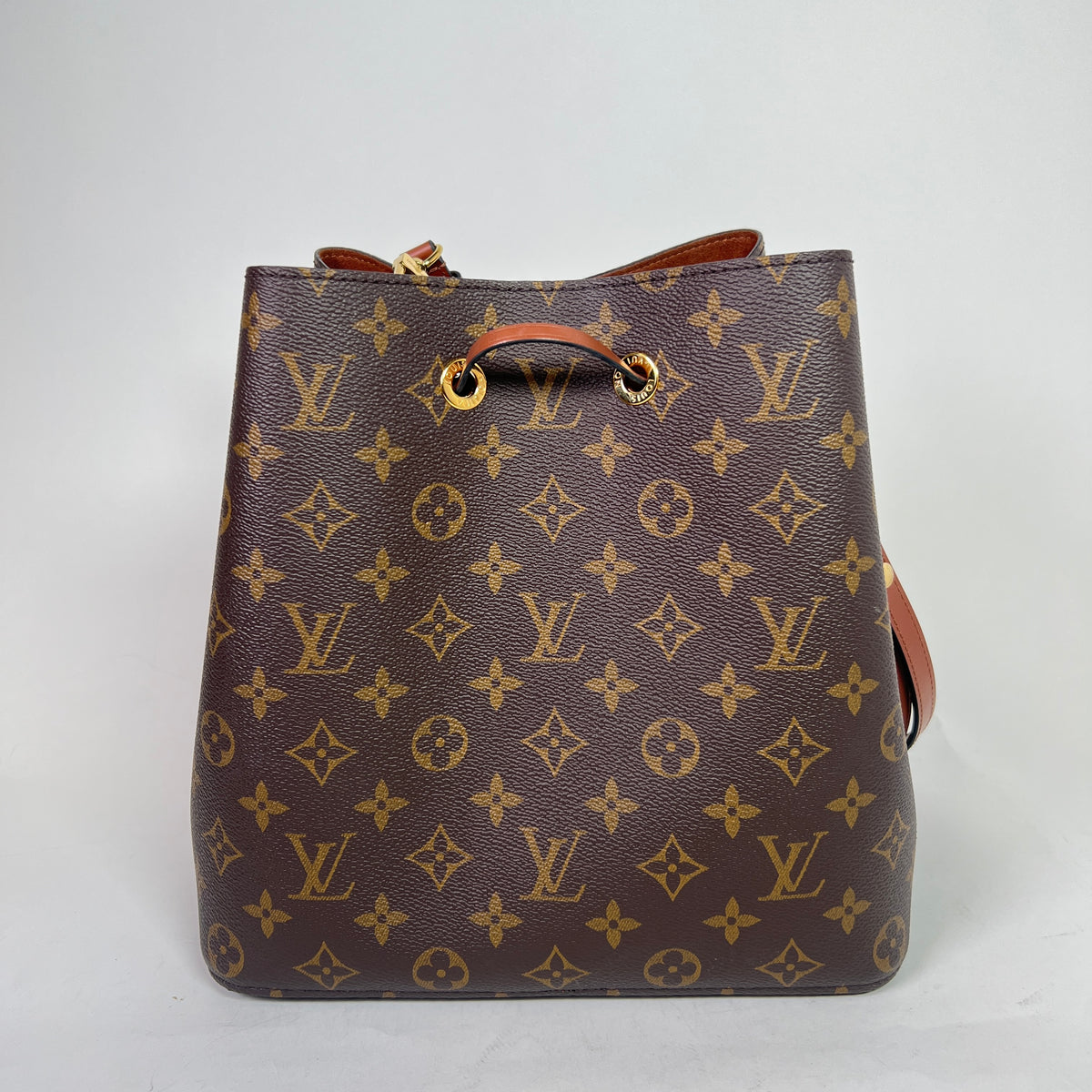 Louis Vuitton Monogram NeoNoe MM Bucket Bag