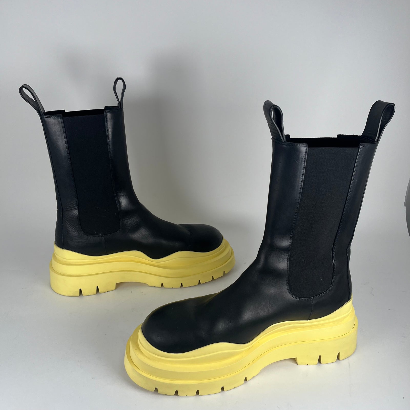 Bottega Veneta Leather Chelsea Rain Boots Size 11