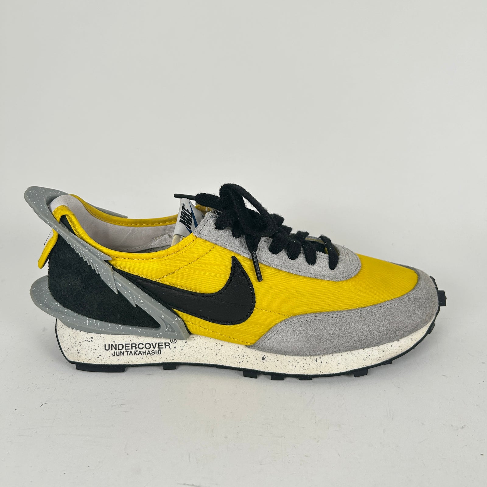 Nike x Undercover Daybreak "Bright Citron" Size 9