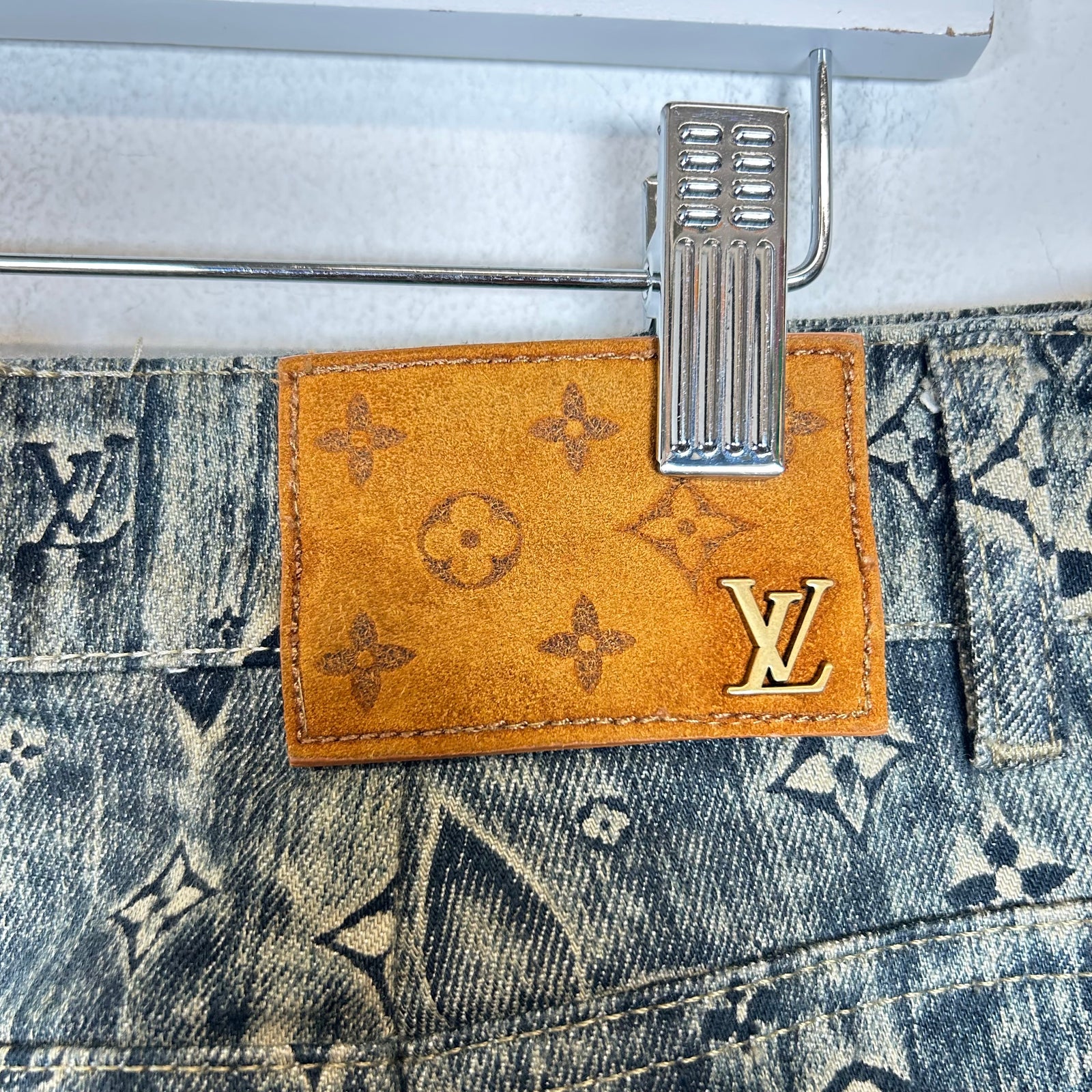 Louis Vuitton Dark Blue Monogram Denim Jeans Size 32