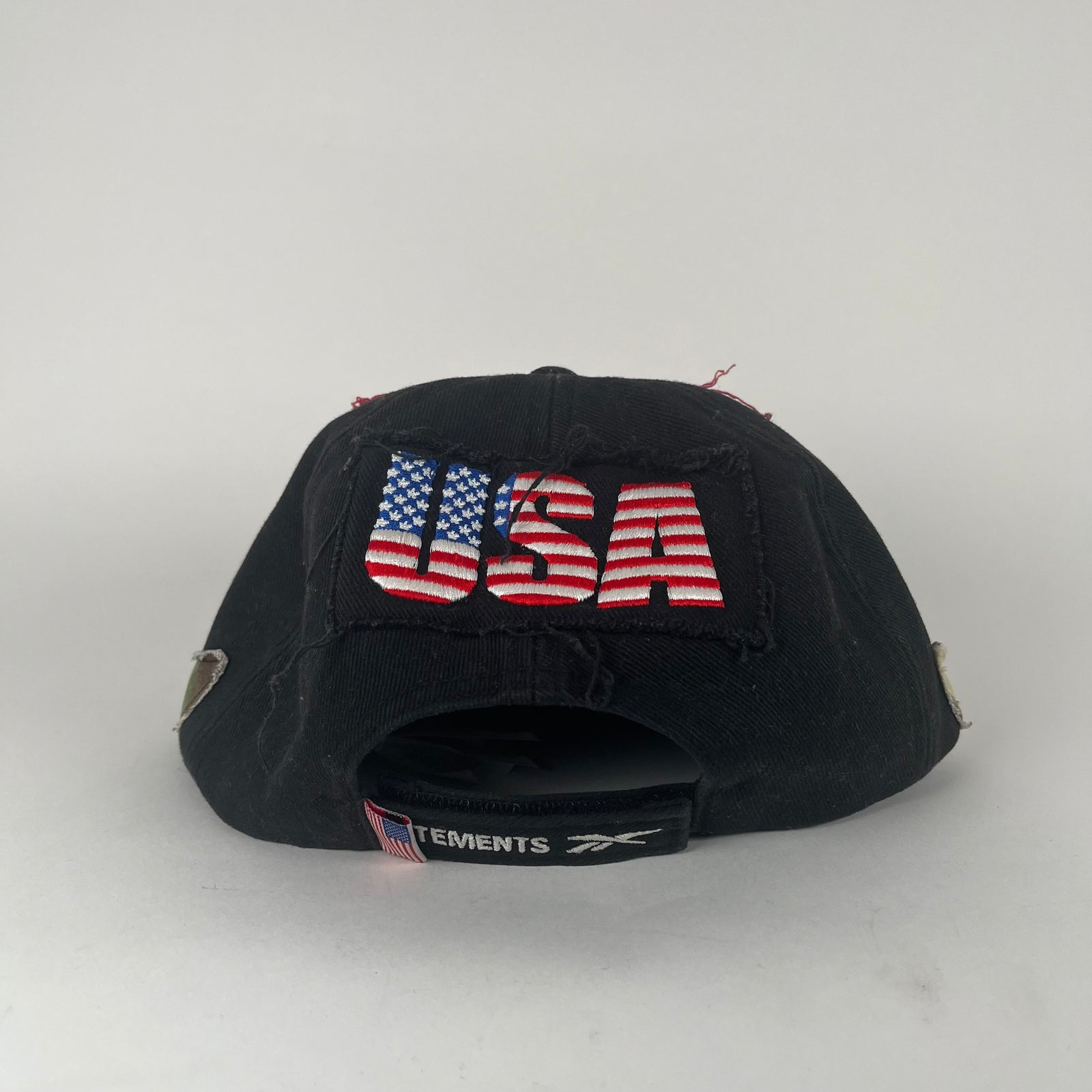 Vetements x Reebok Hybrid America Flag Hat